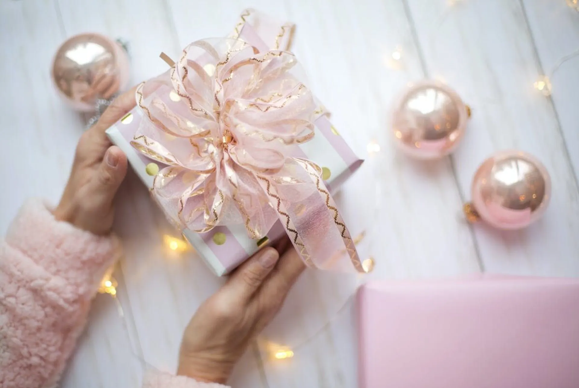 Χριστουγεννιάτικες χειροτεχνίες: δημιουργία χειροποίητων δώρων