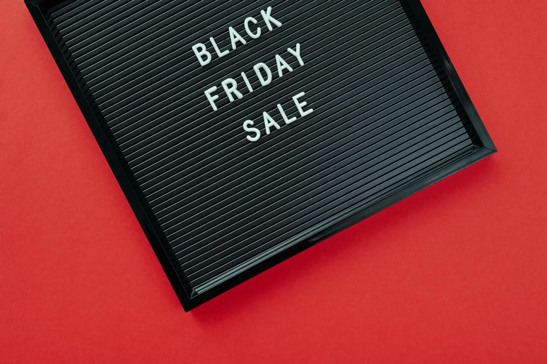 The best places to find Black Friday deals in Canada