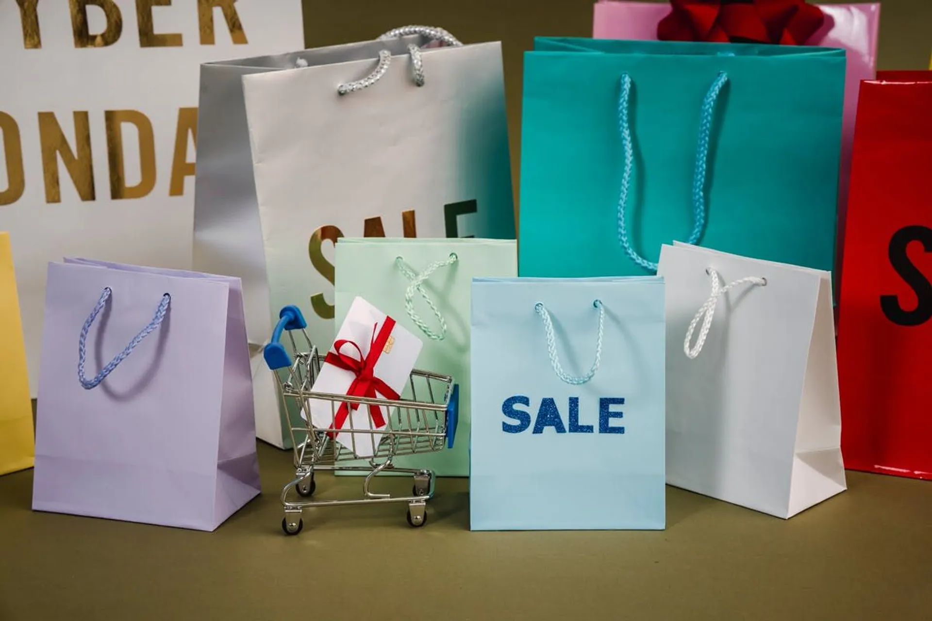 Não perca as ofertas de Natal! Economize até 50% em moda