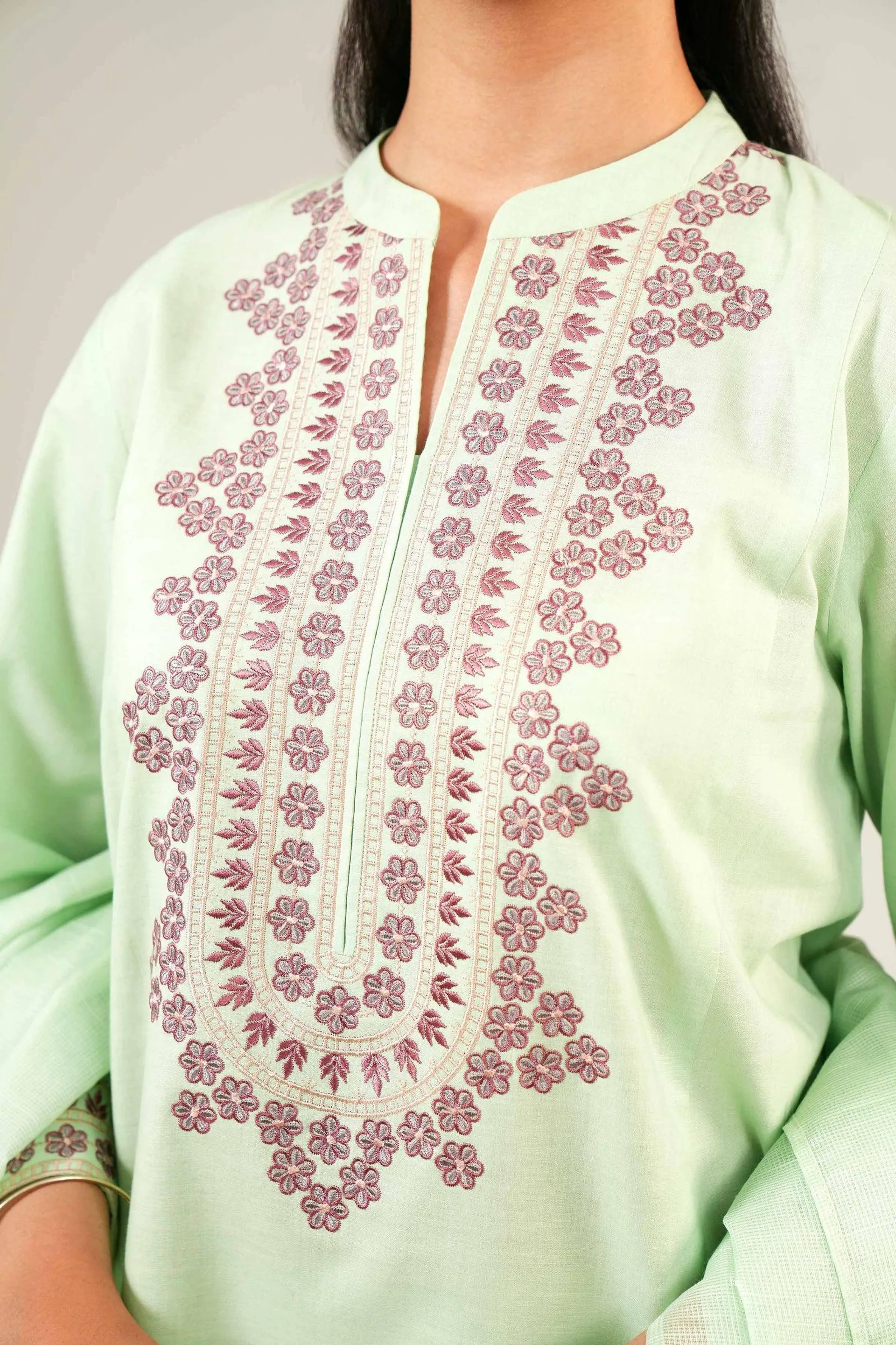 2 Piece - Embroidered Suit - PE24-84