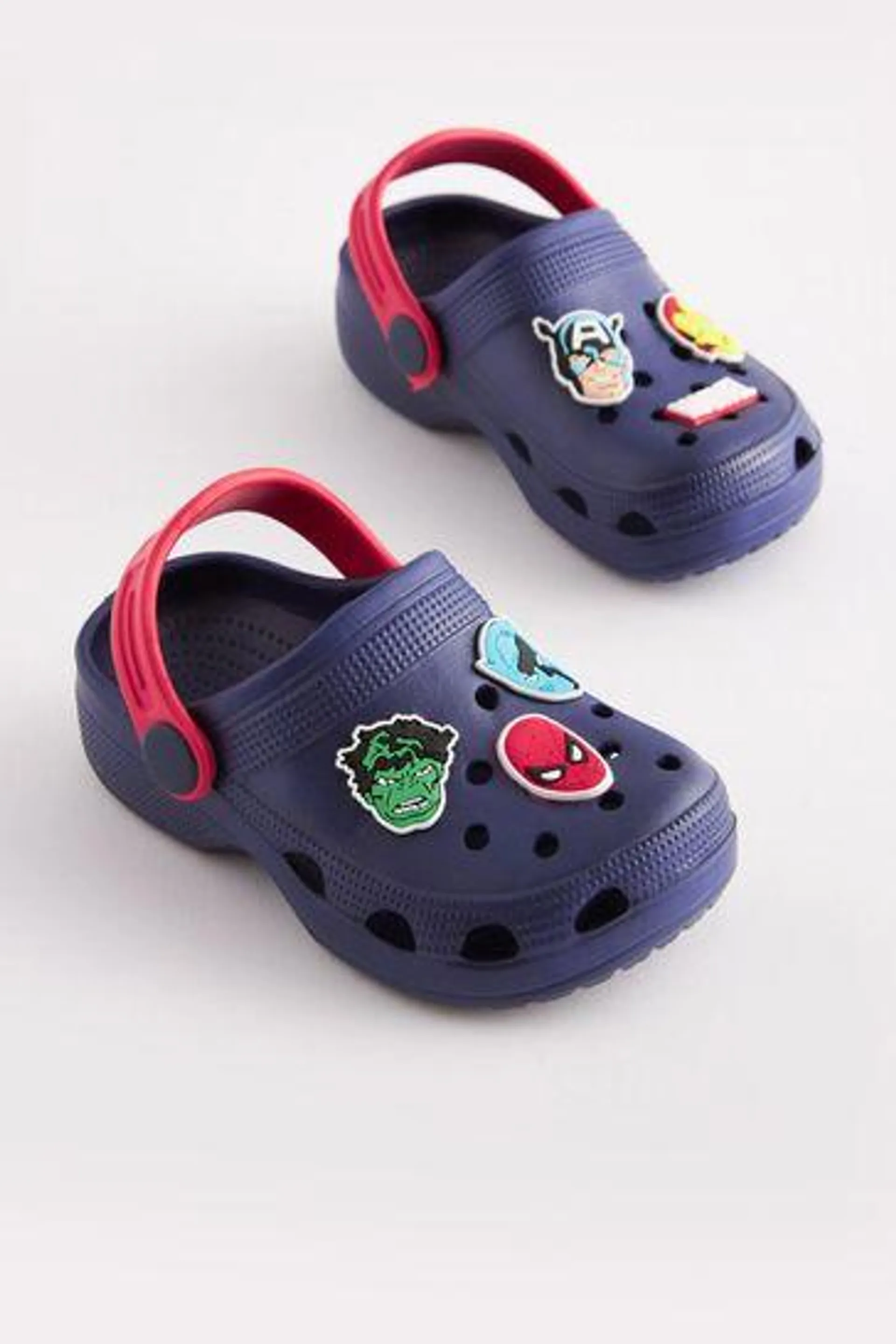 - Marvel Clogs