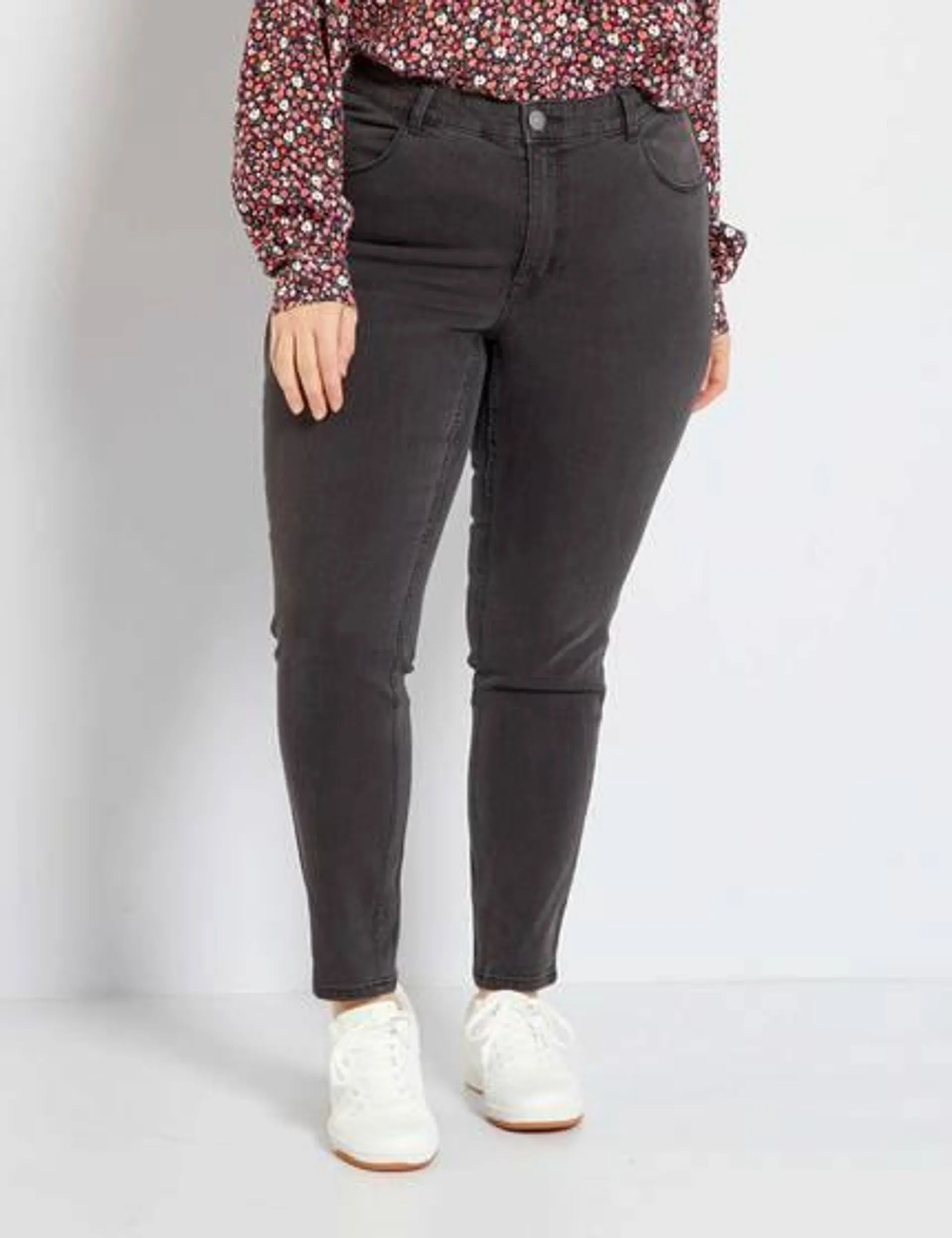 Slim-fit stretch jeans - 30L