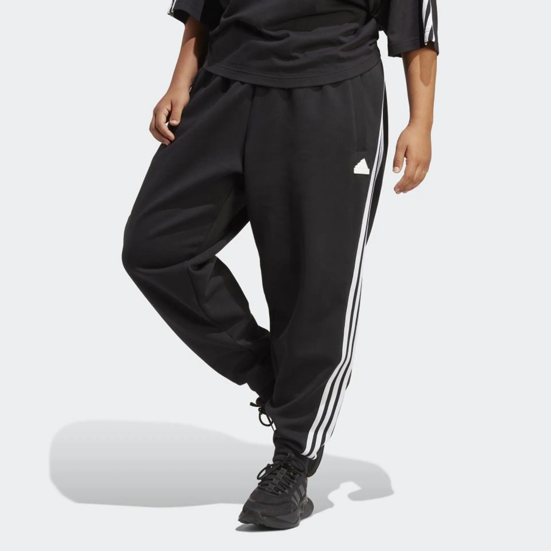 Future Icons 3-Stripes Regular Pants (Plus Size)