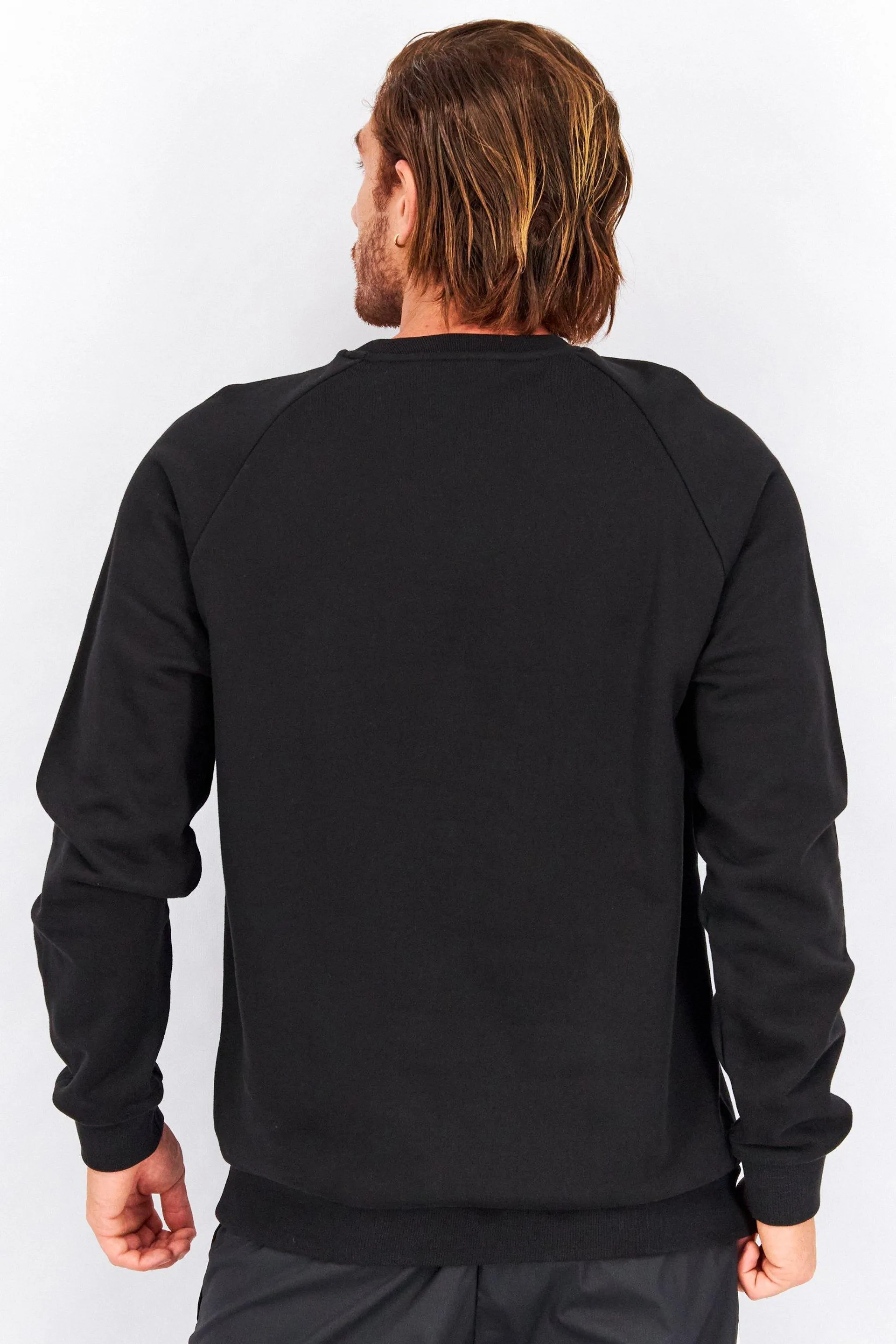 Men Sportswear Fit Long Sleeves Outdoor Sweatshirt, Black