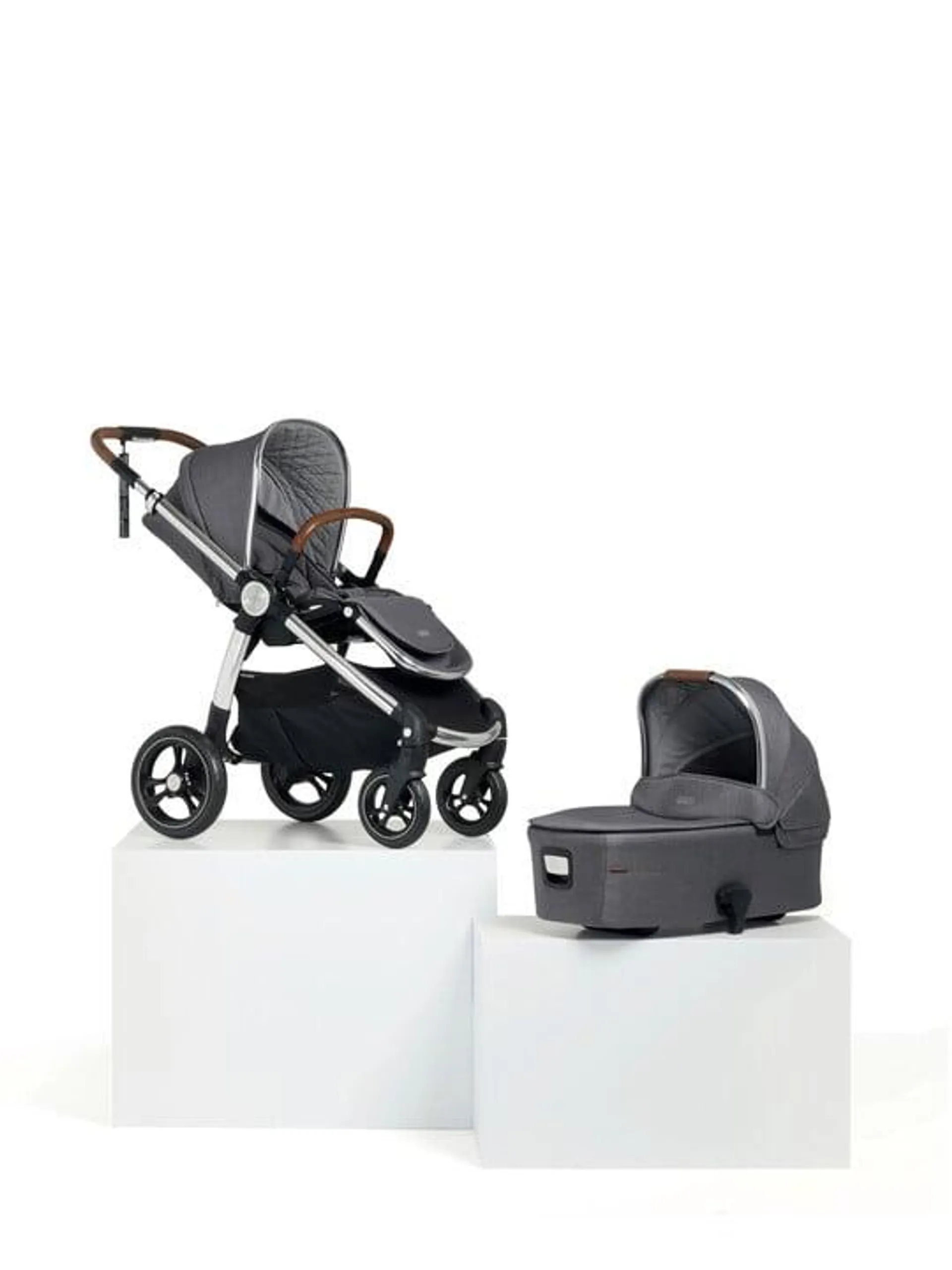 Ocarro Shadow Grey Pushchair with Shadow Grey Carrycot