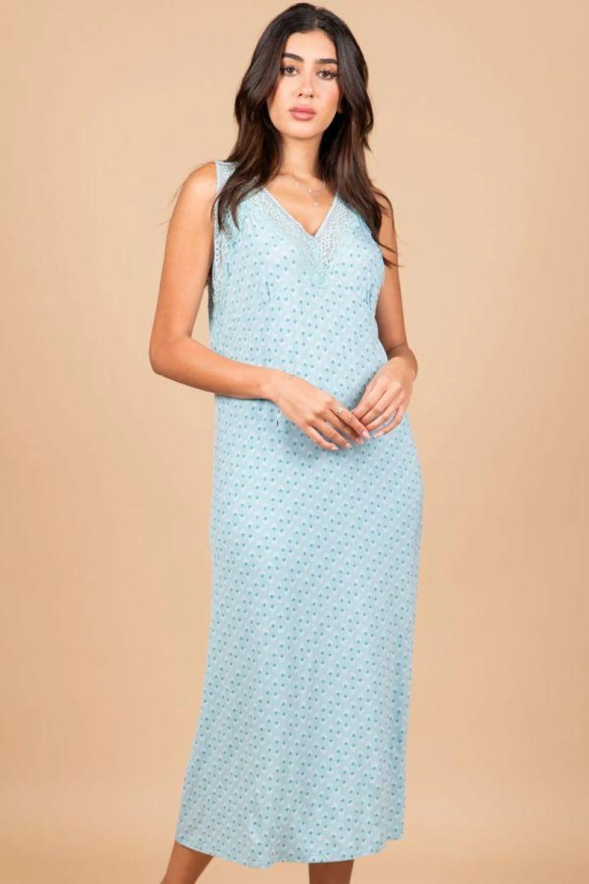 Ladies Green Lace Motif Printed Nightdress