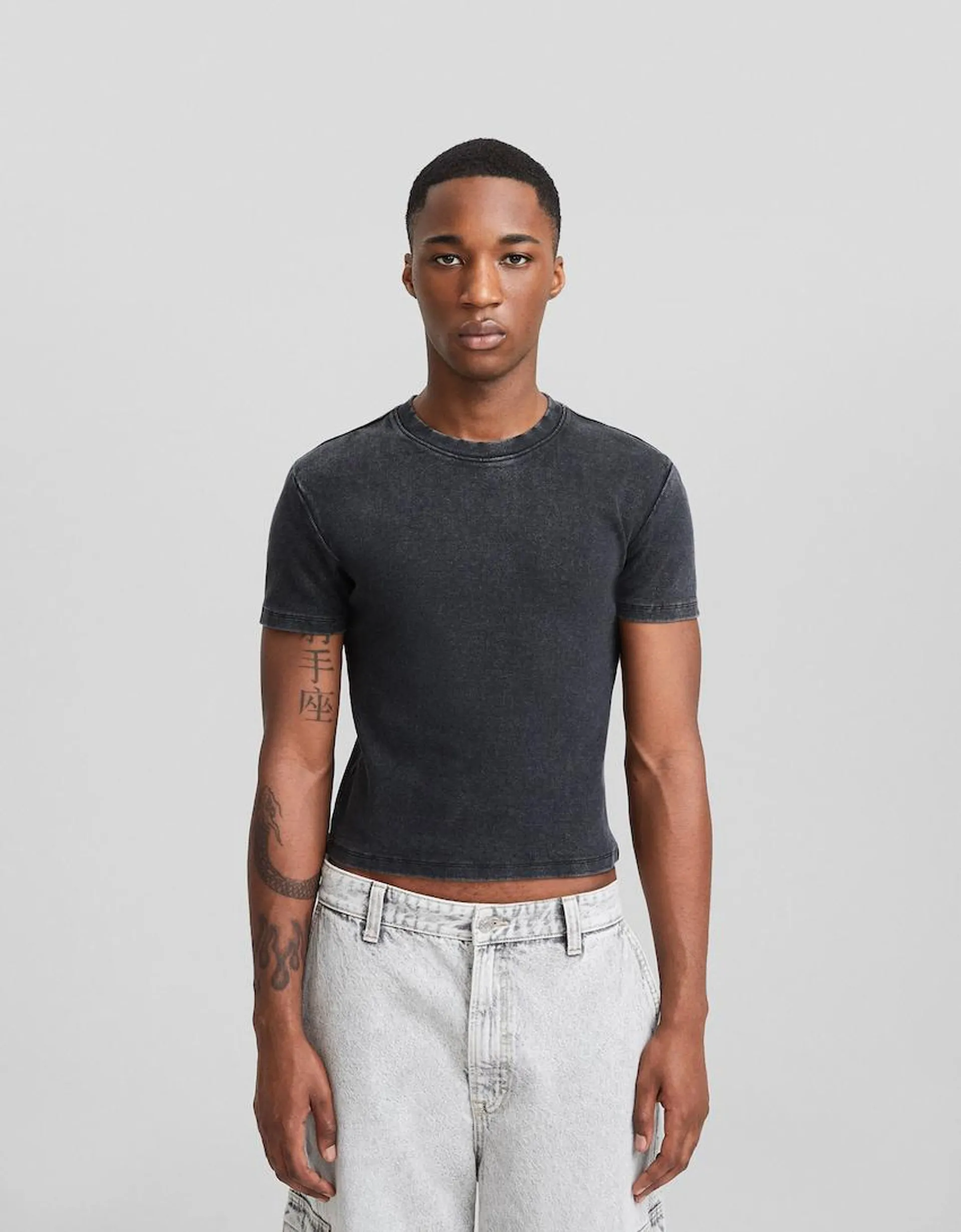 Short sleeve faded effect cropped T-shirt