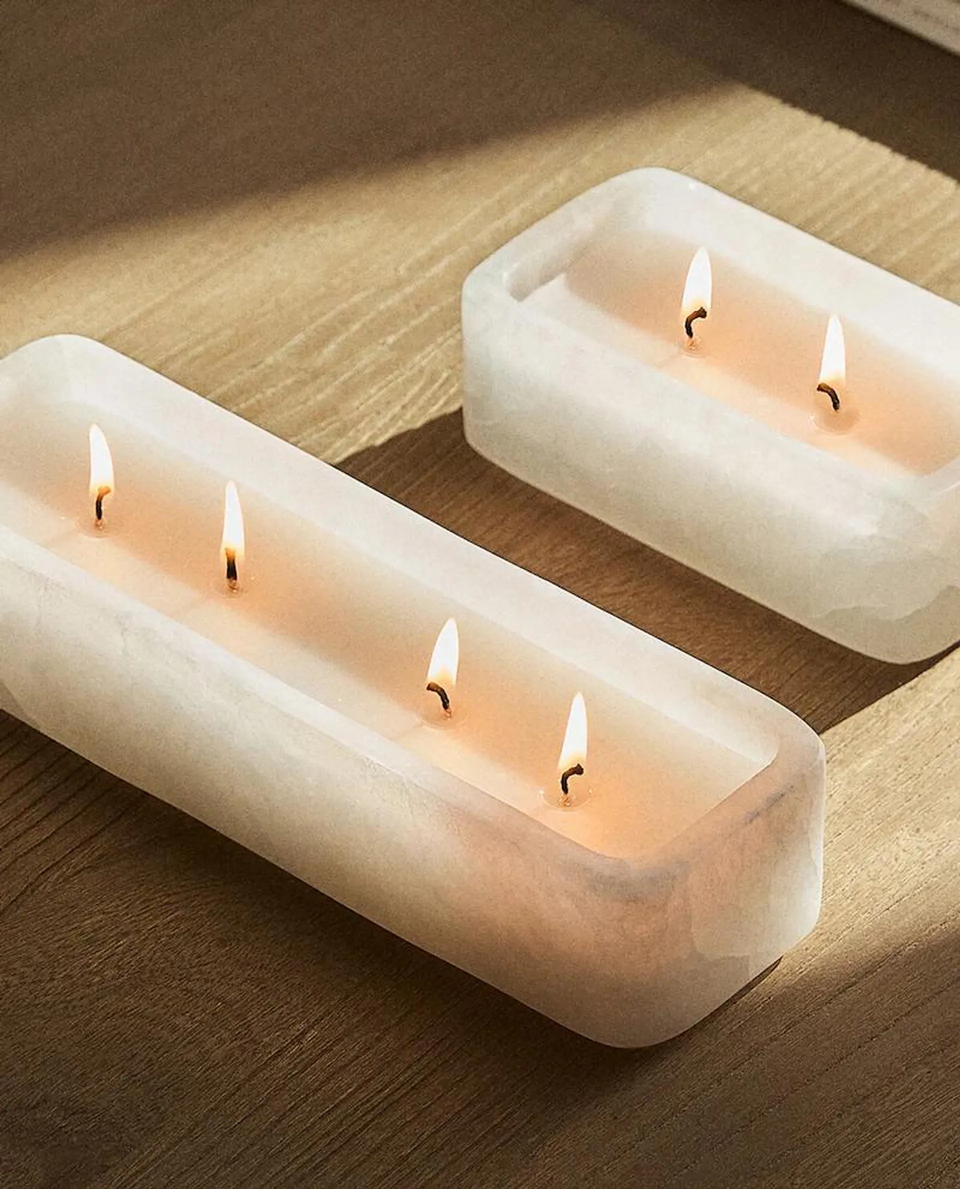 LONG ALABASTER CANDLE