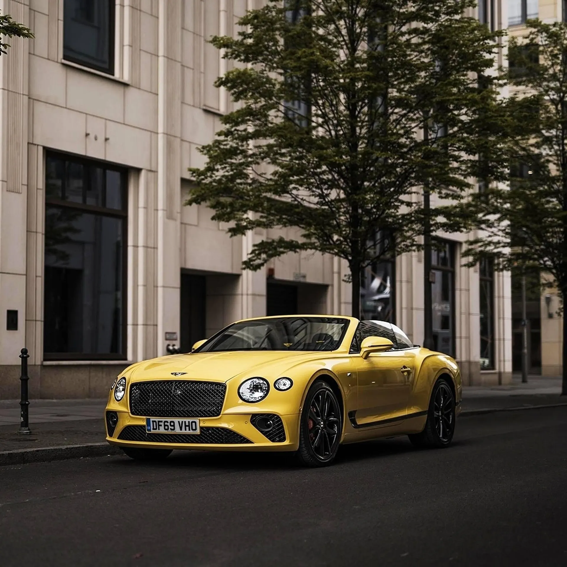 Bentley catalogue - 1