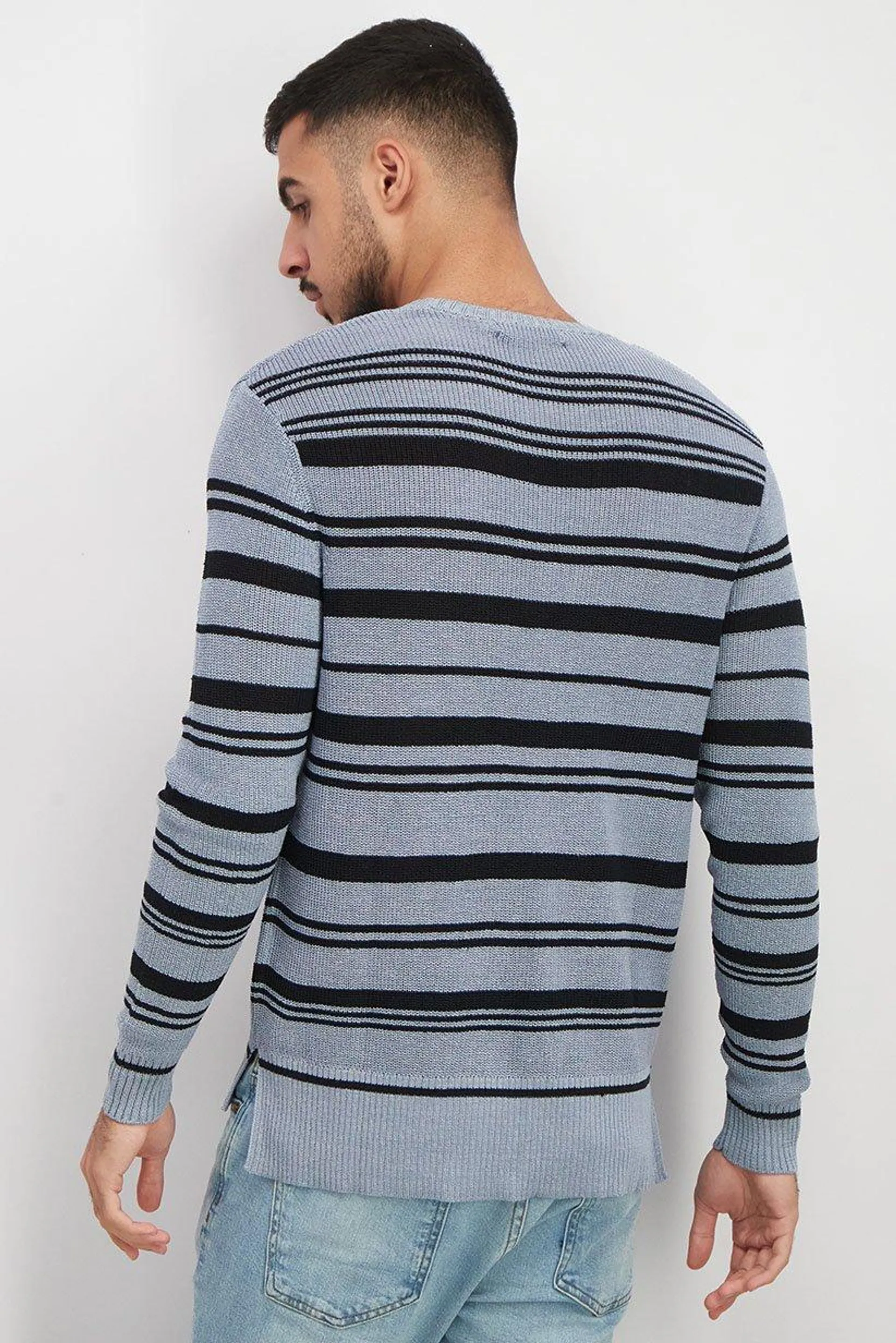 Men Crew Neckline Stripe Long Sleeve Sweatshirt, Dust Blue and Black