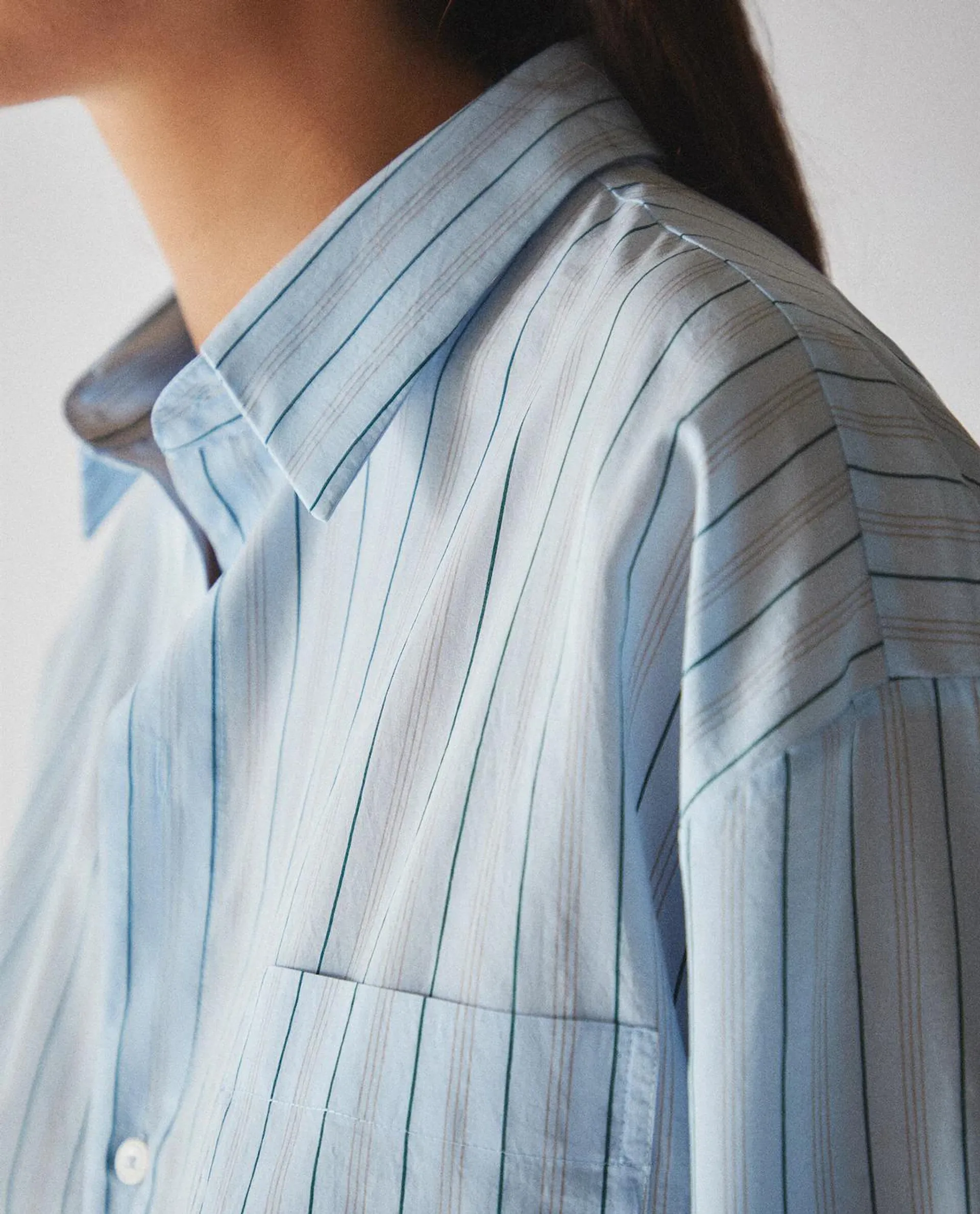 PINSTRIPE SHIRT