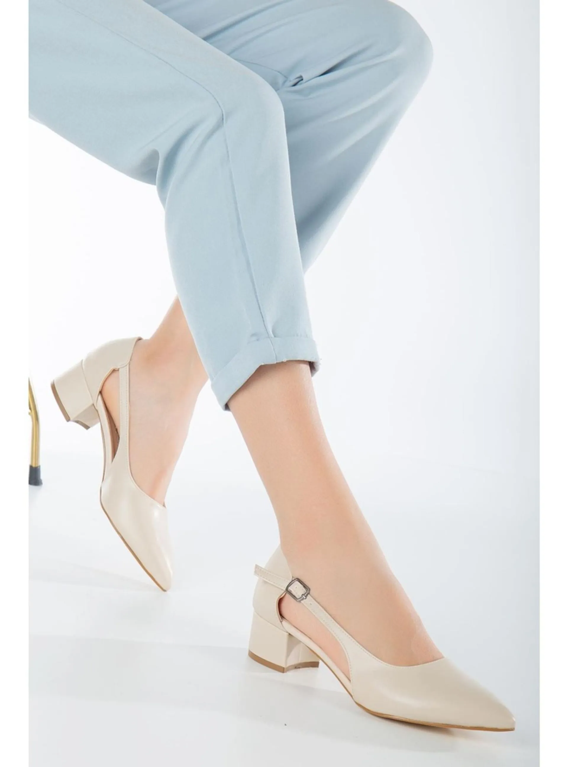 Nude - Heels