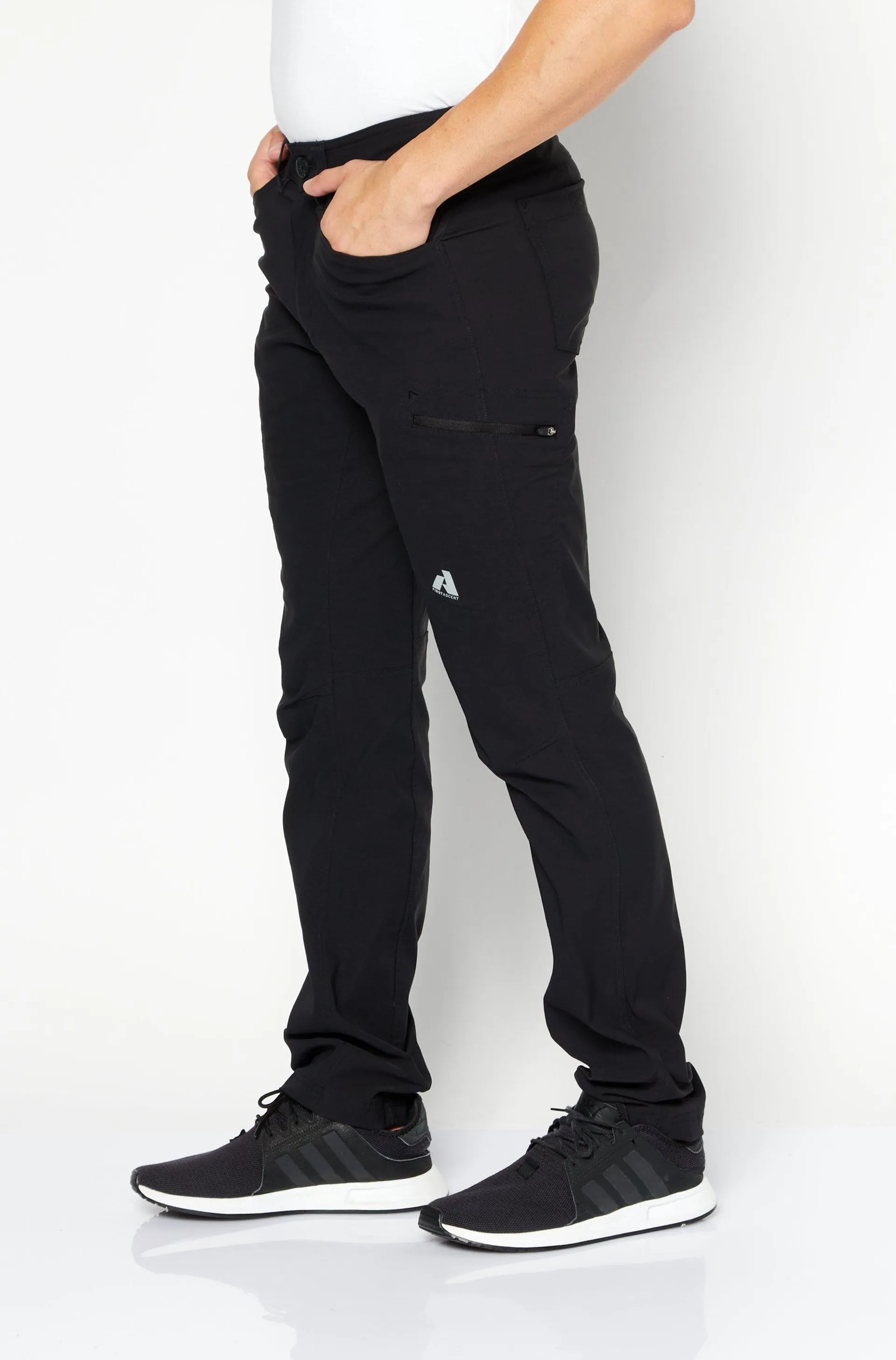 Men Slim Fit Band Logo Jogger Pants, Black