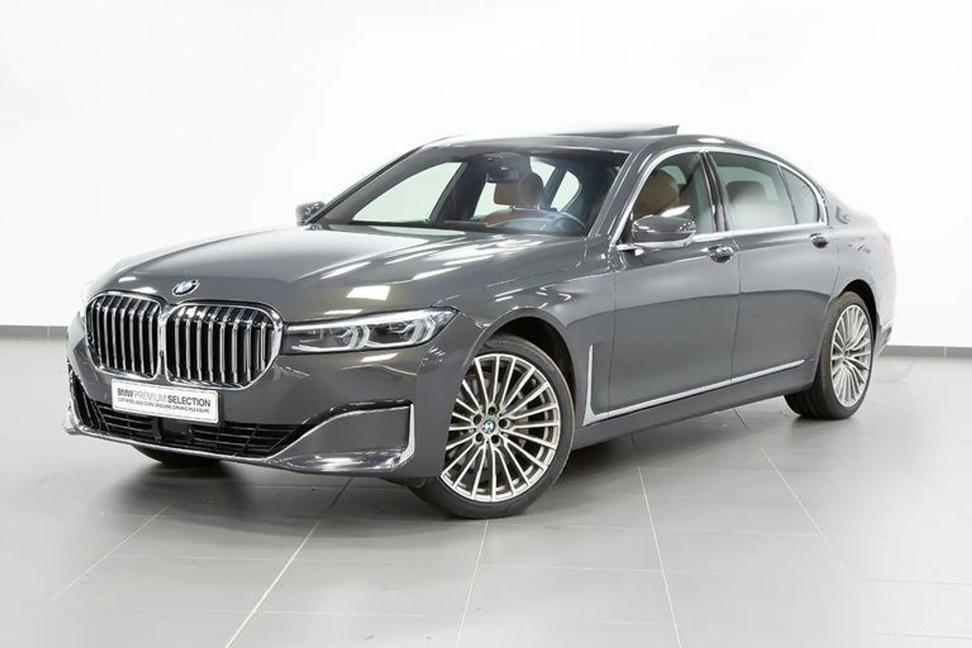 BMW 7 Series 730Li Pure Excellence