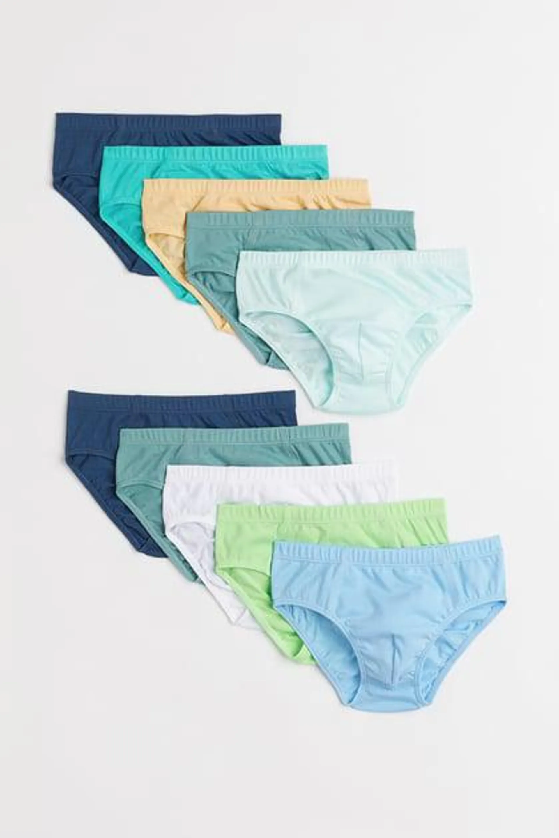 10-pack boys’ briefs