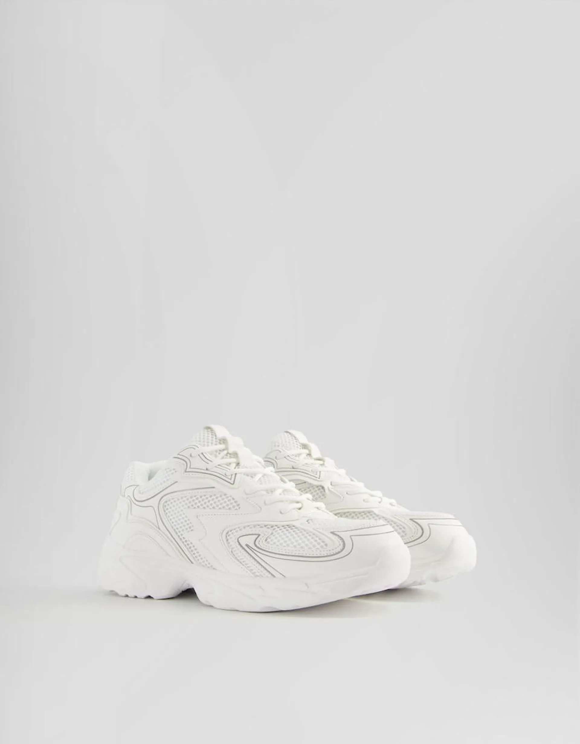 Men’s contrast mesh trainers with metallic details