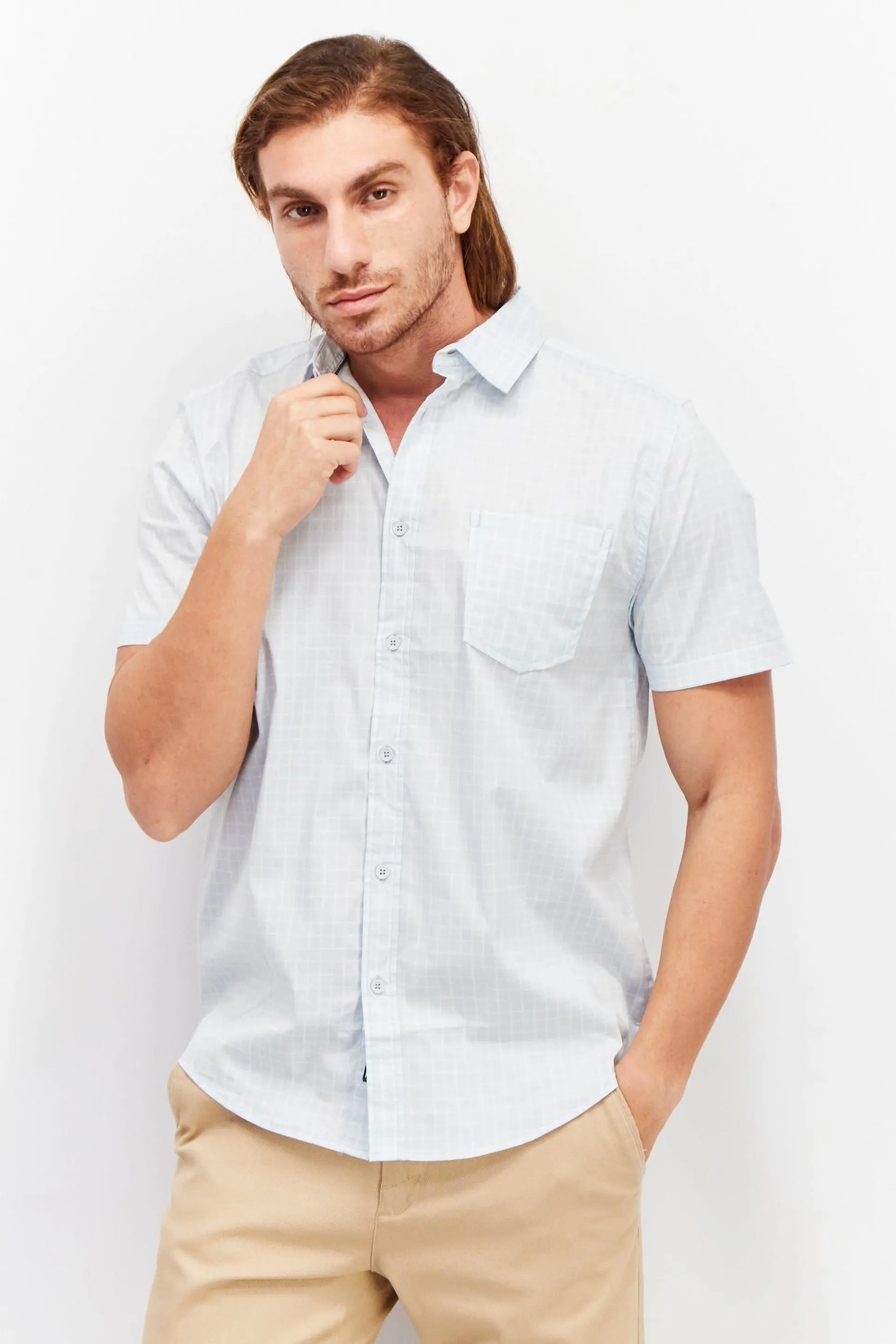Men Regular Fit Short Sleeve Checkered Casual Shirt, Light Blue