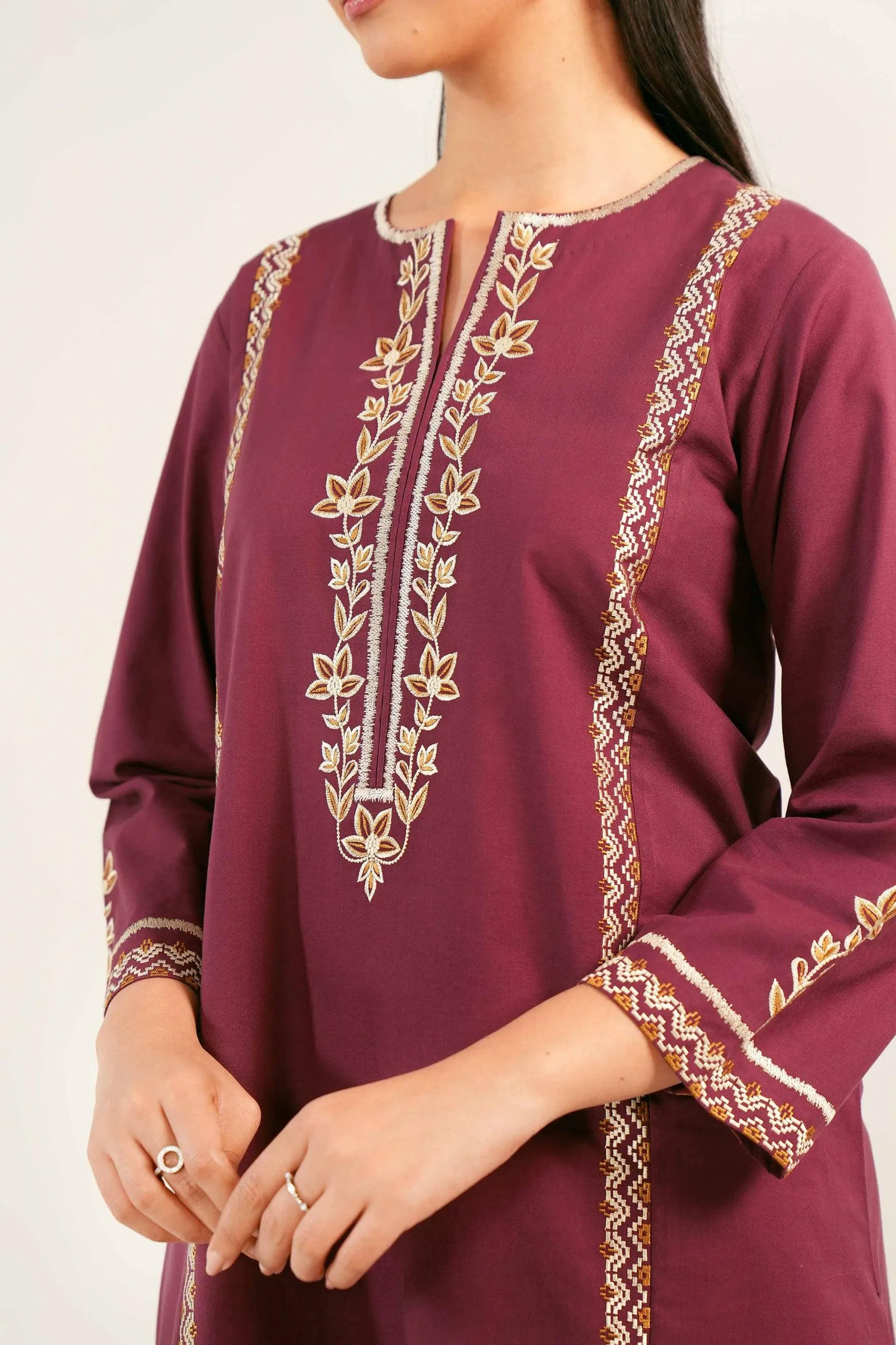 2 Piece - Embroidered Suit - PE24-55