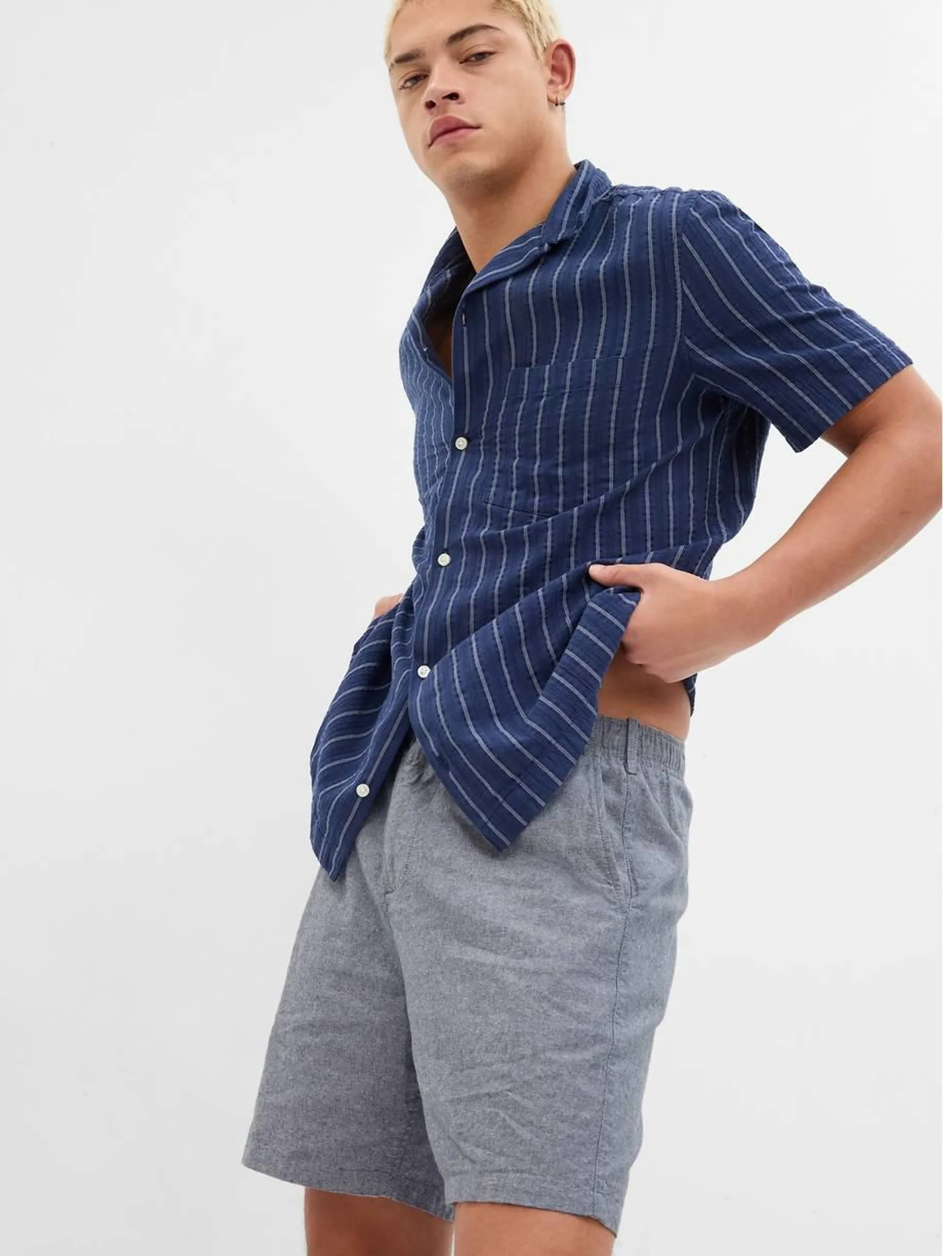7" Linen-Cotton Shorts
