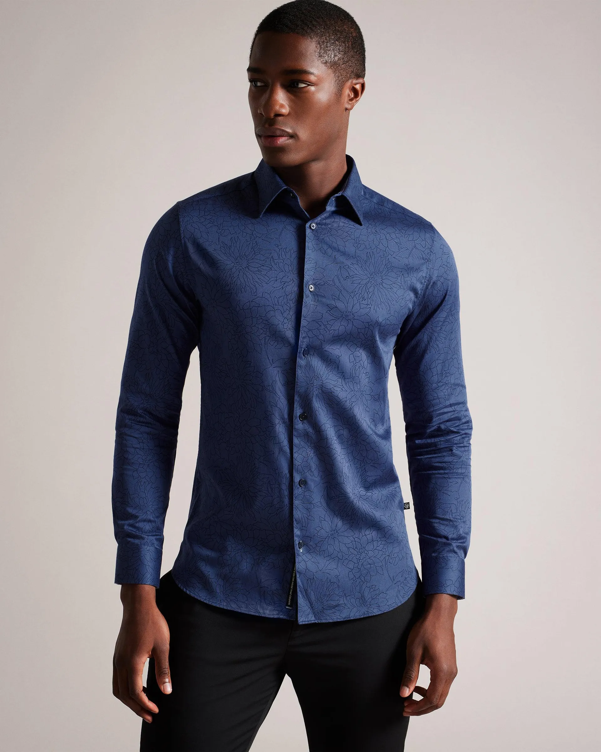Long Sleeve Floral Outline Print Shirt