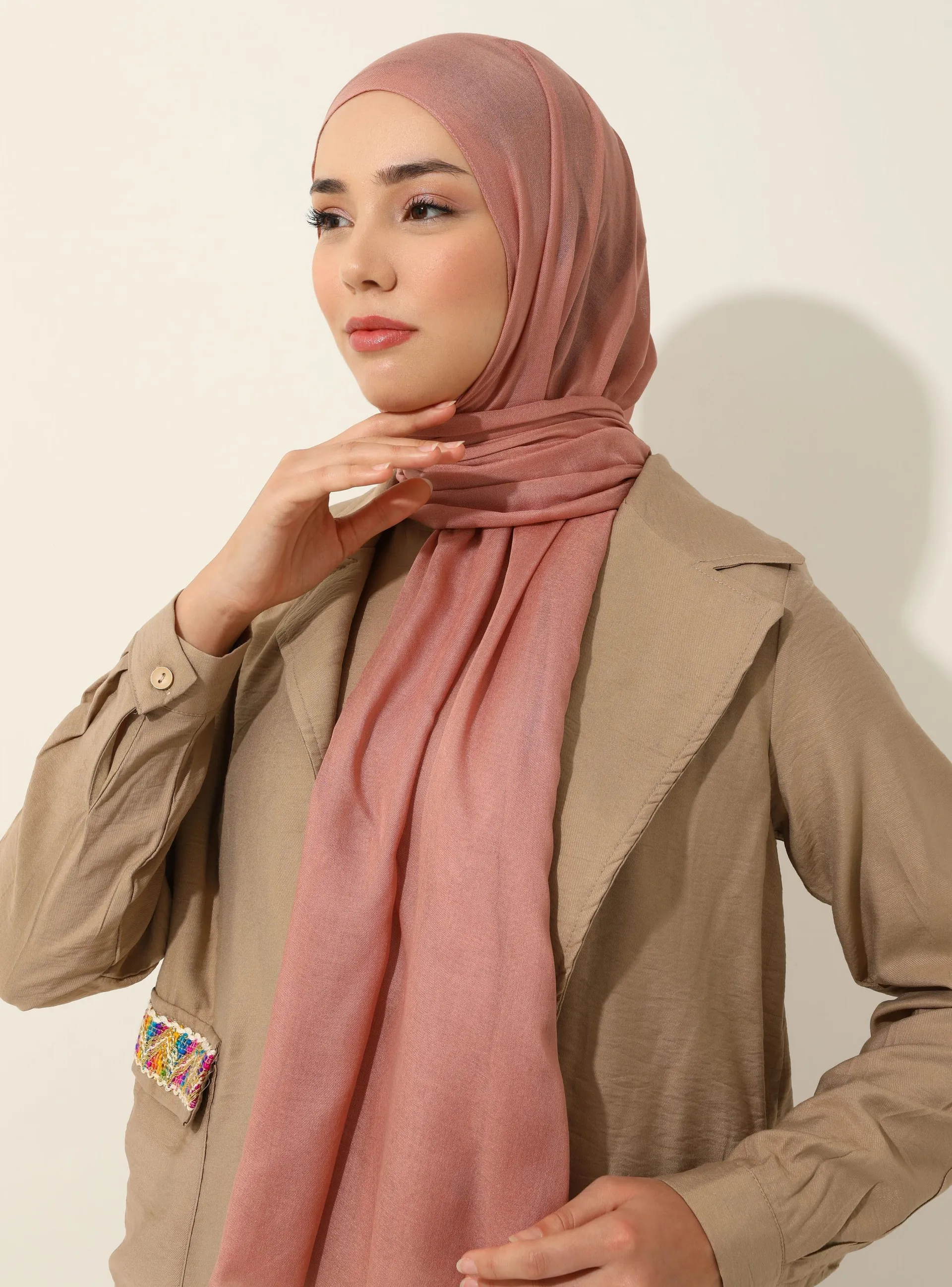 - Plain - Shawl