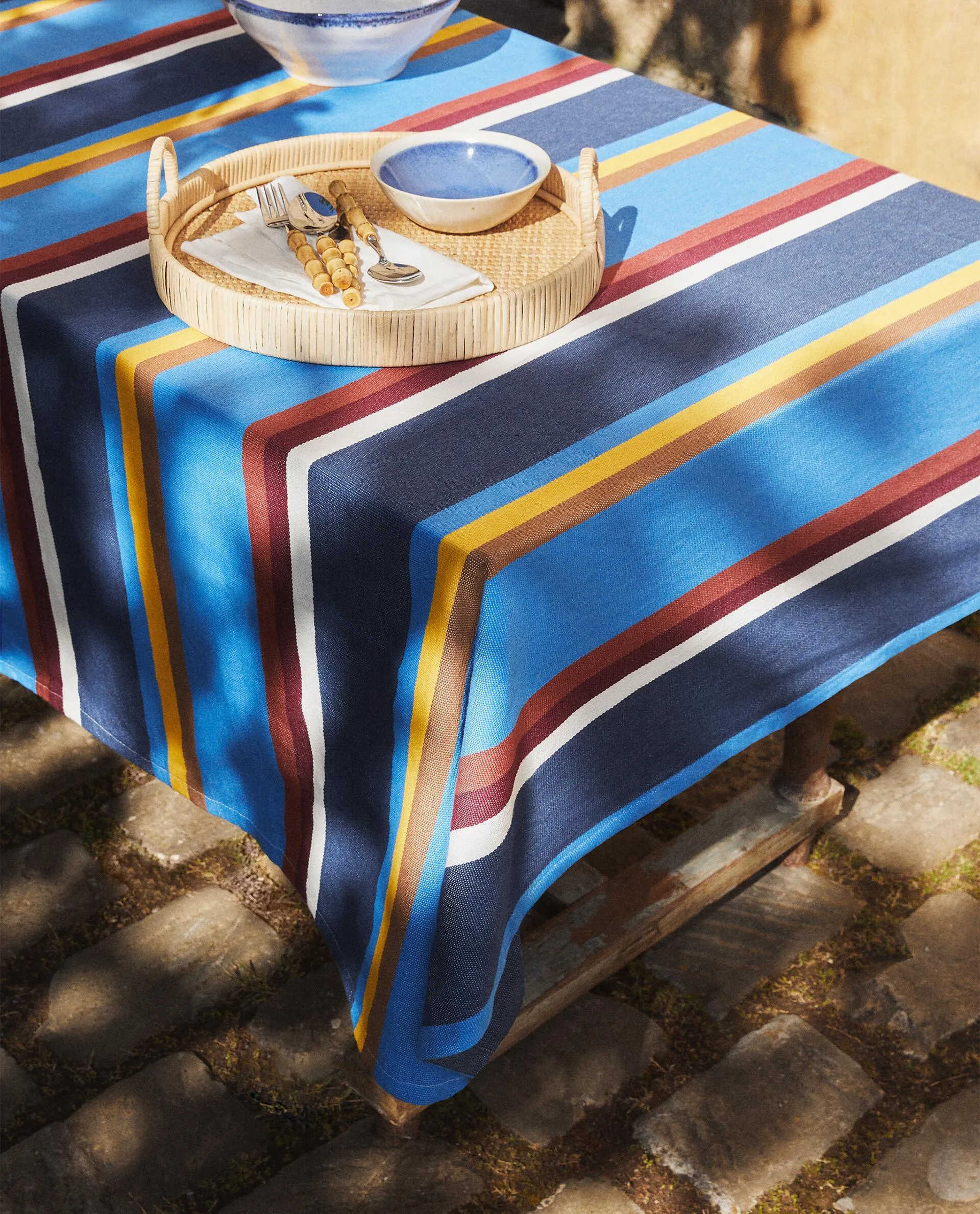 STRIPED COTTON TABLECLOTH