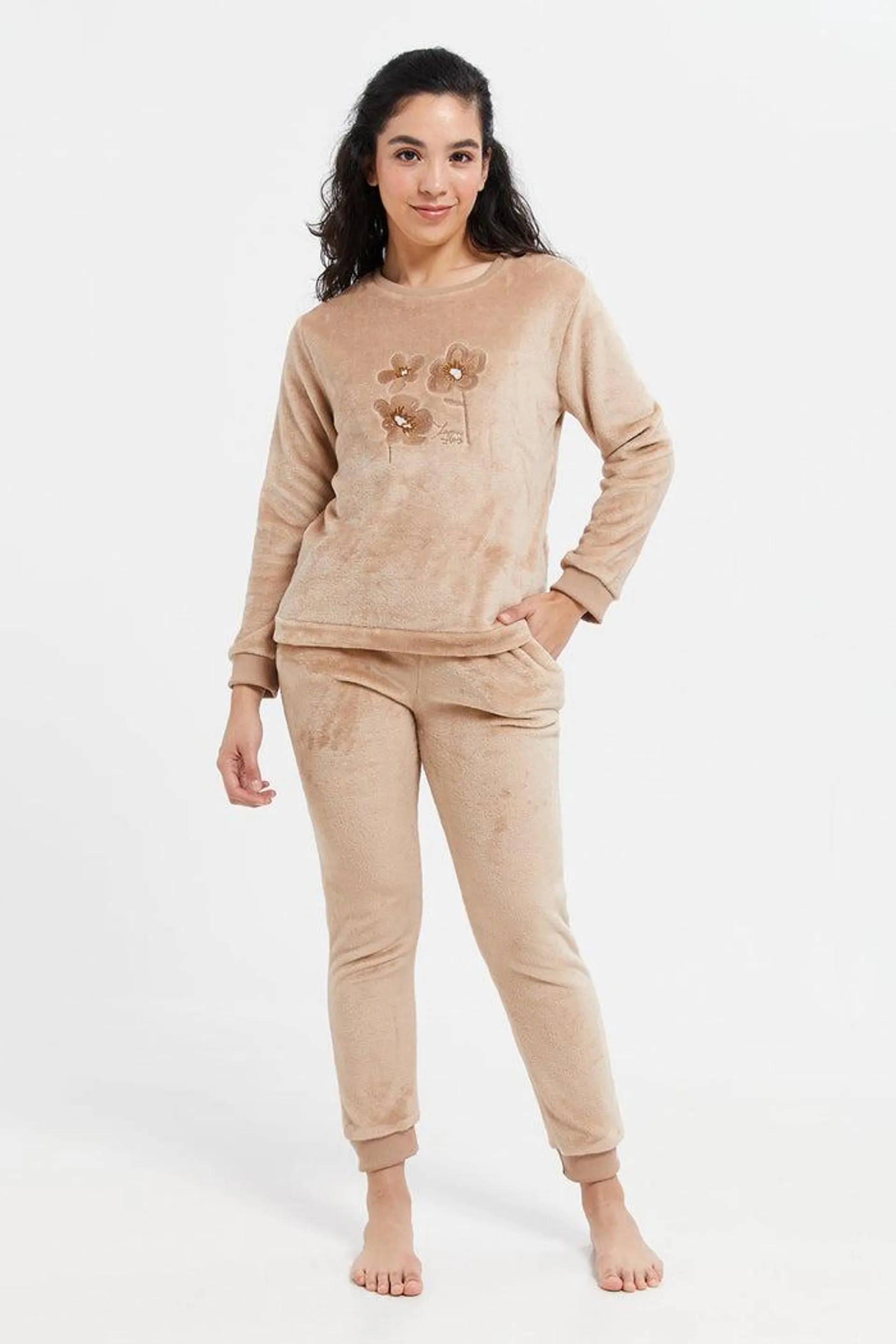 Women Beige Embellished Velvet Pyjama Set (2 Piece)