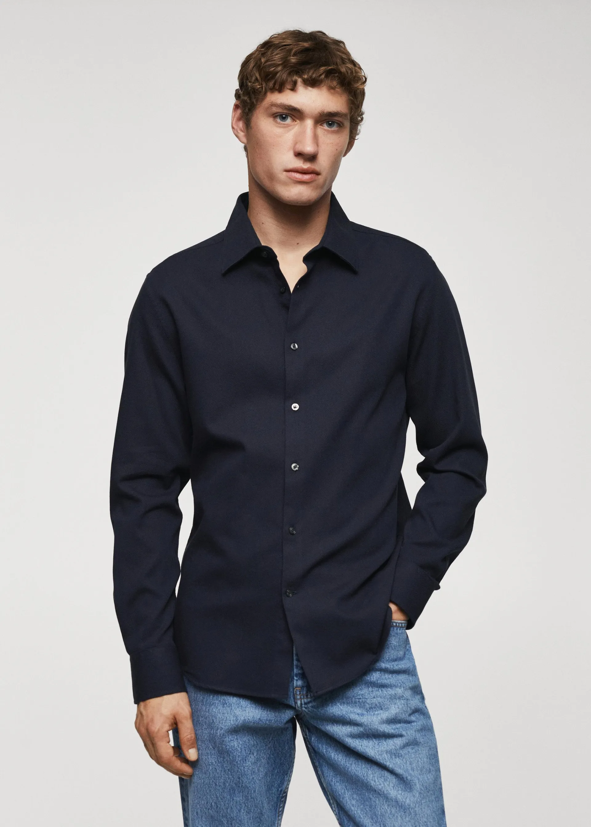 Camisa de algodão slim fit com estrutura