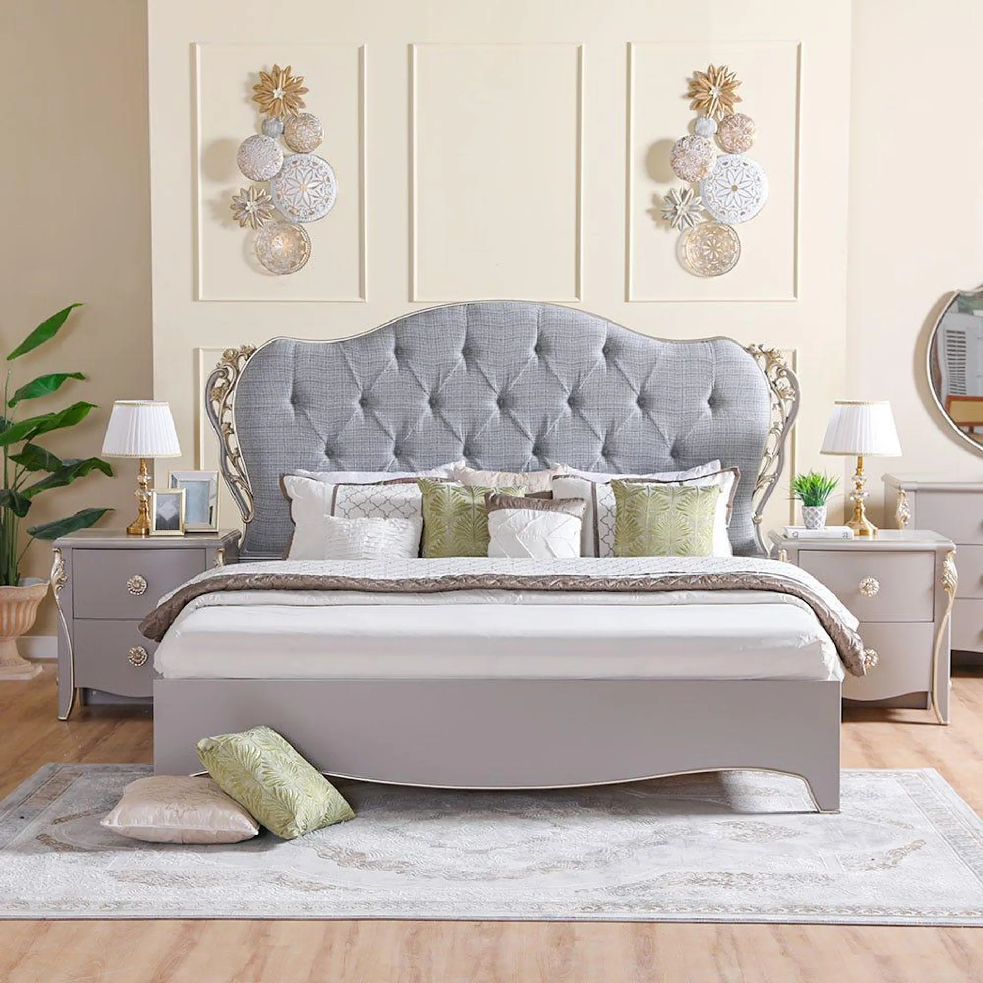 Vianna 200X200 Super King Bed-Grey / Golden