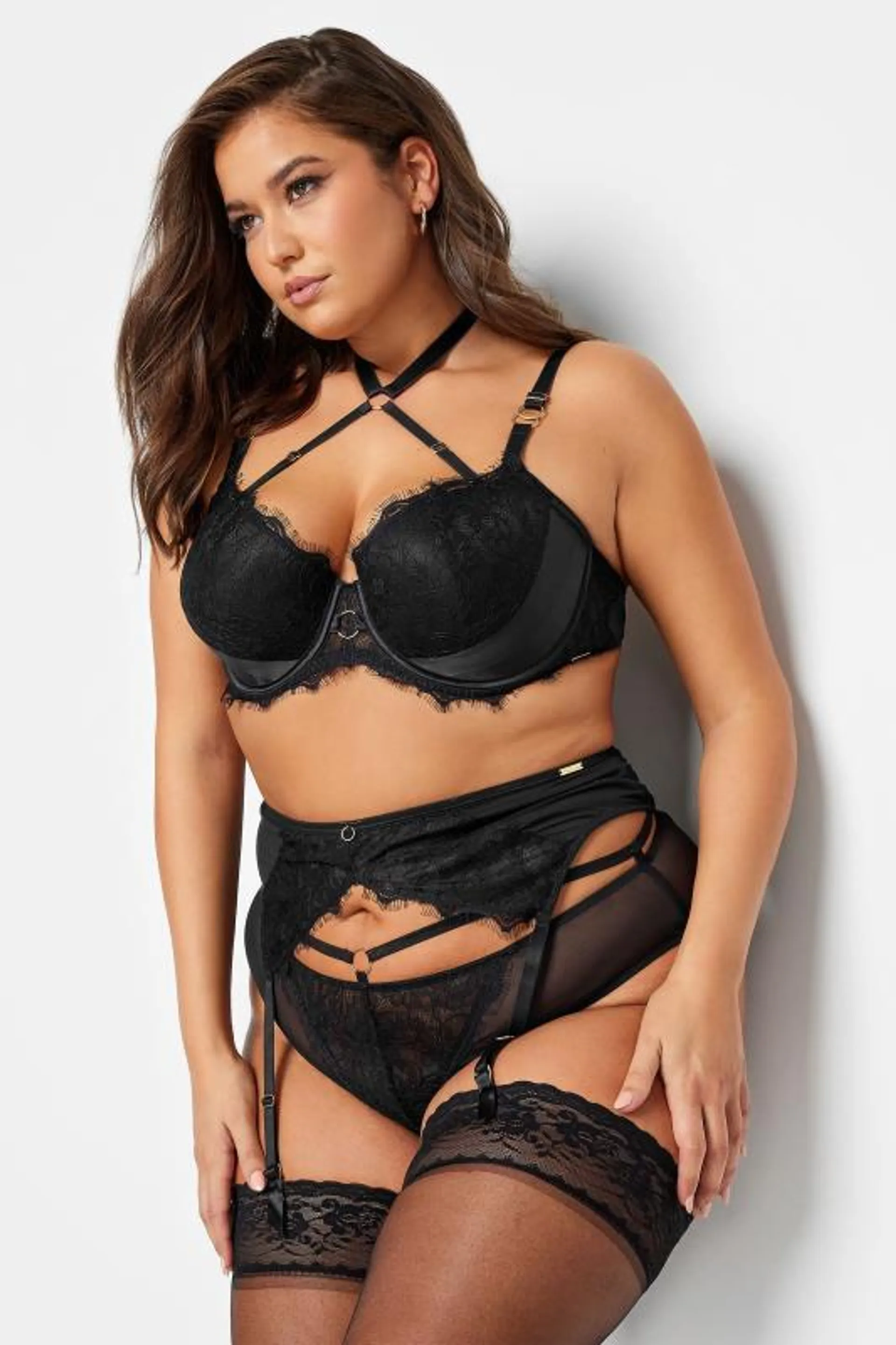 YOURS Curve Black Mesh Lace Detail Suspender Belt