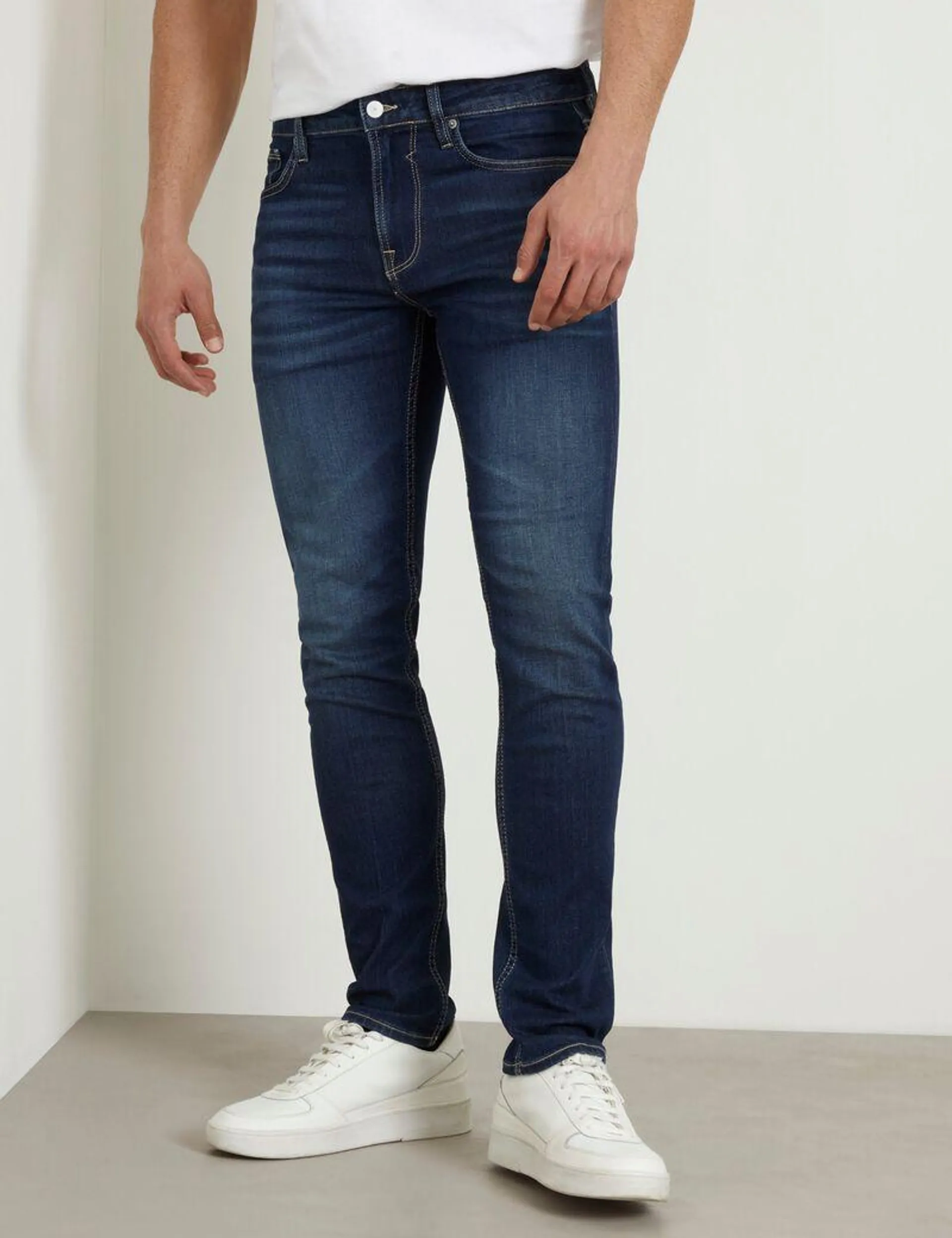 Mid rise slim denim pant