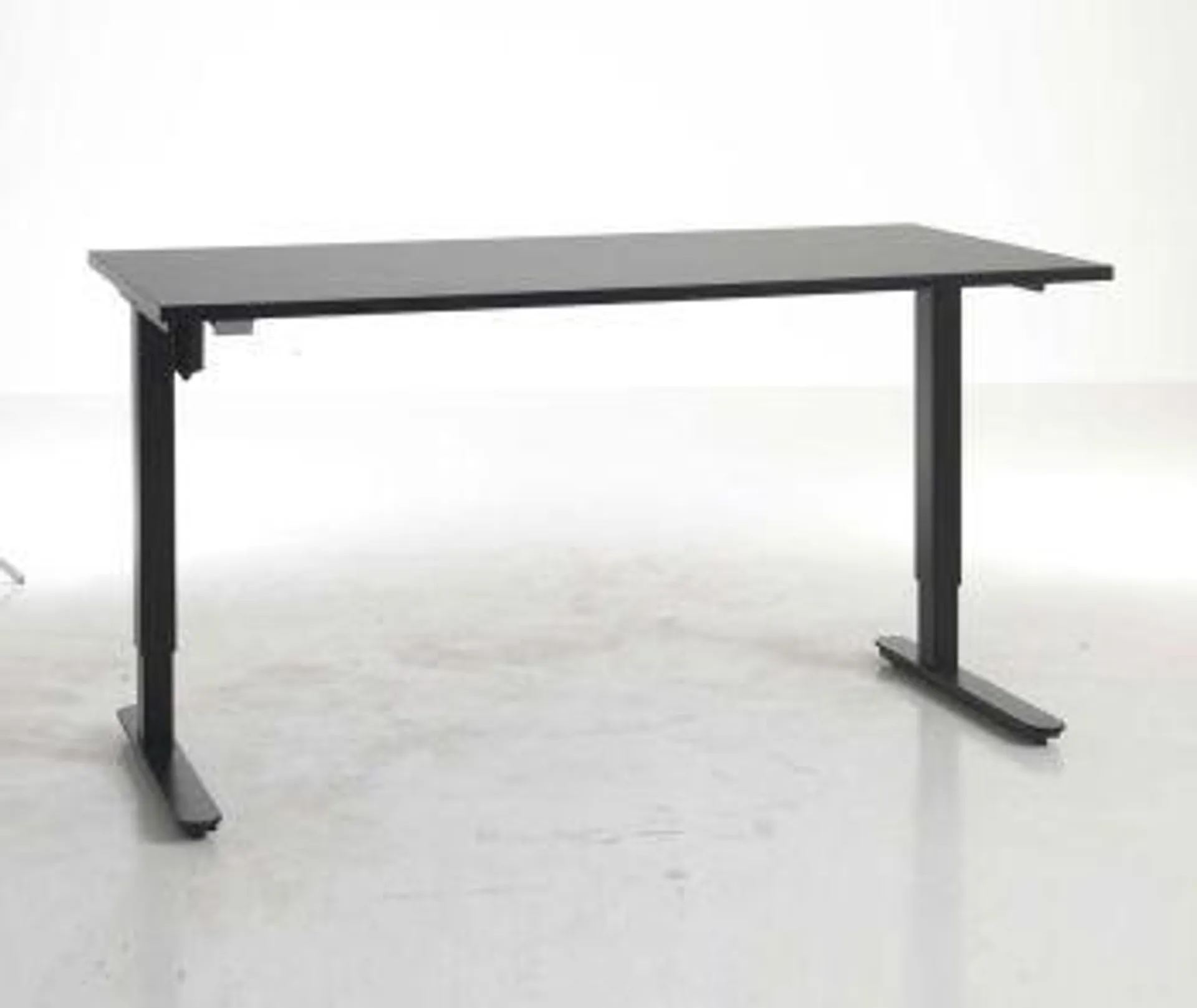 Height adjustable desk SLANGERUP 80x160 black