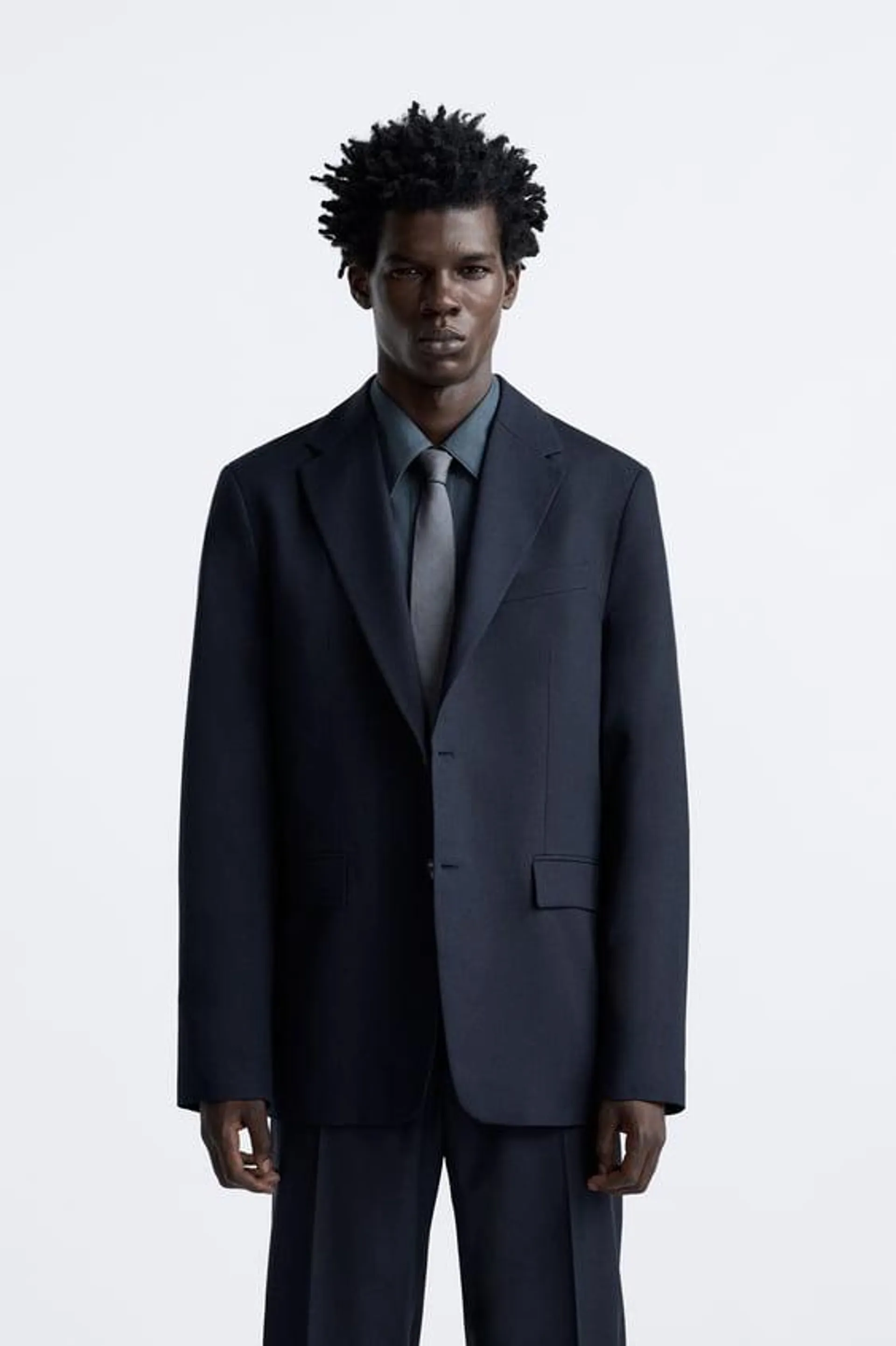 SLIM FIT SUIT BLAZER