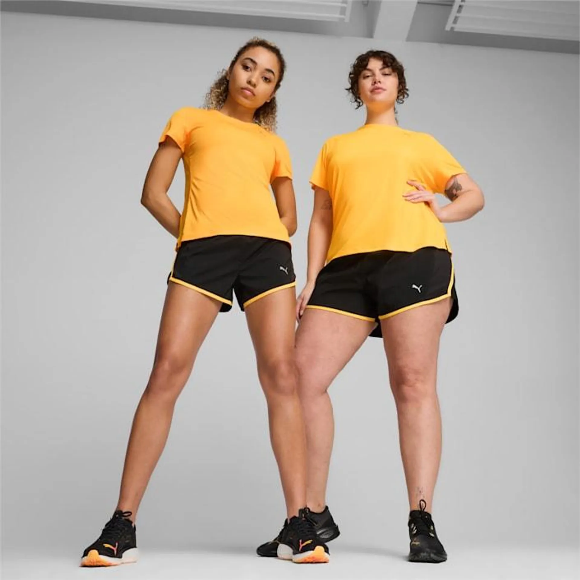 RUN FAVOURITE Velocity 3'' Running Shorts Women