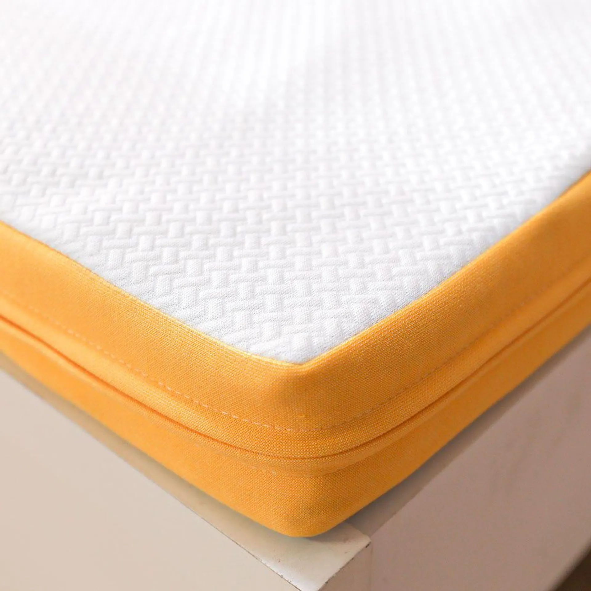 Houston Organic Foldable Foam Medium Firm Single Mattress - 180x90x6 cm