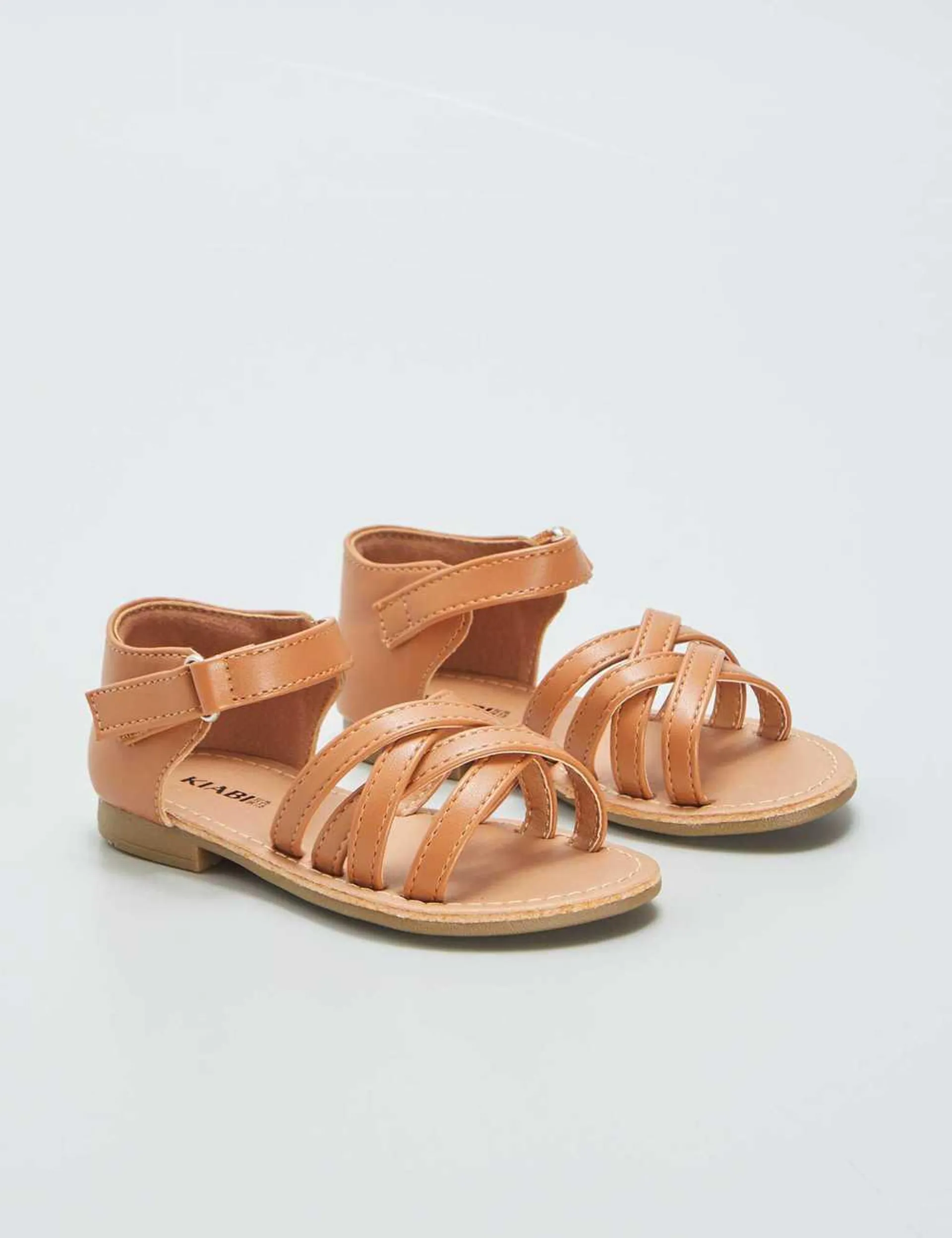 Sandals with crossover straps