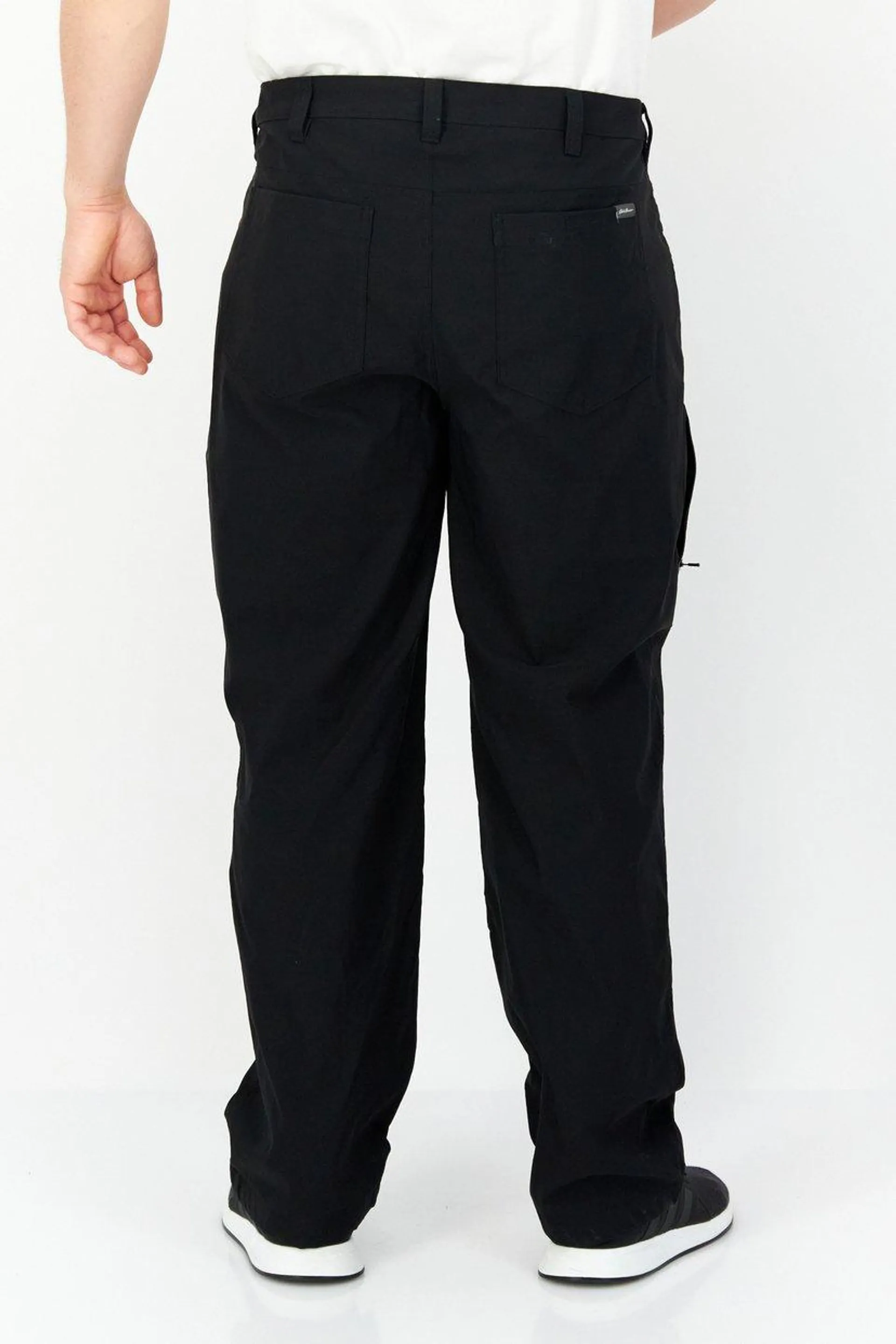 Men Fleece Nylon Cargo Pants, Black