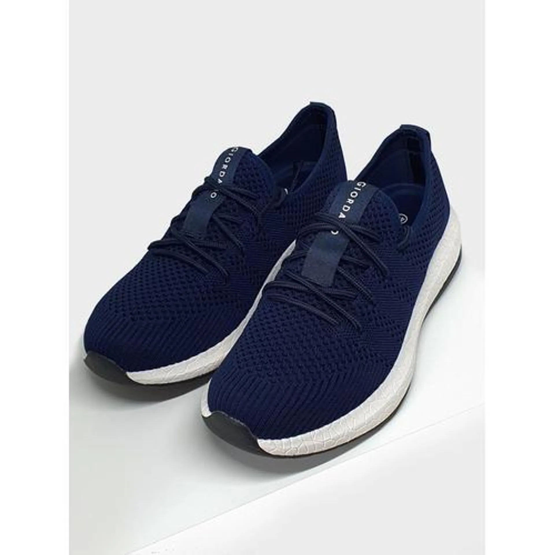 Unisex Sneakers