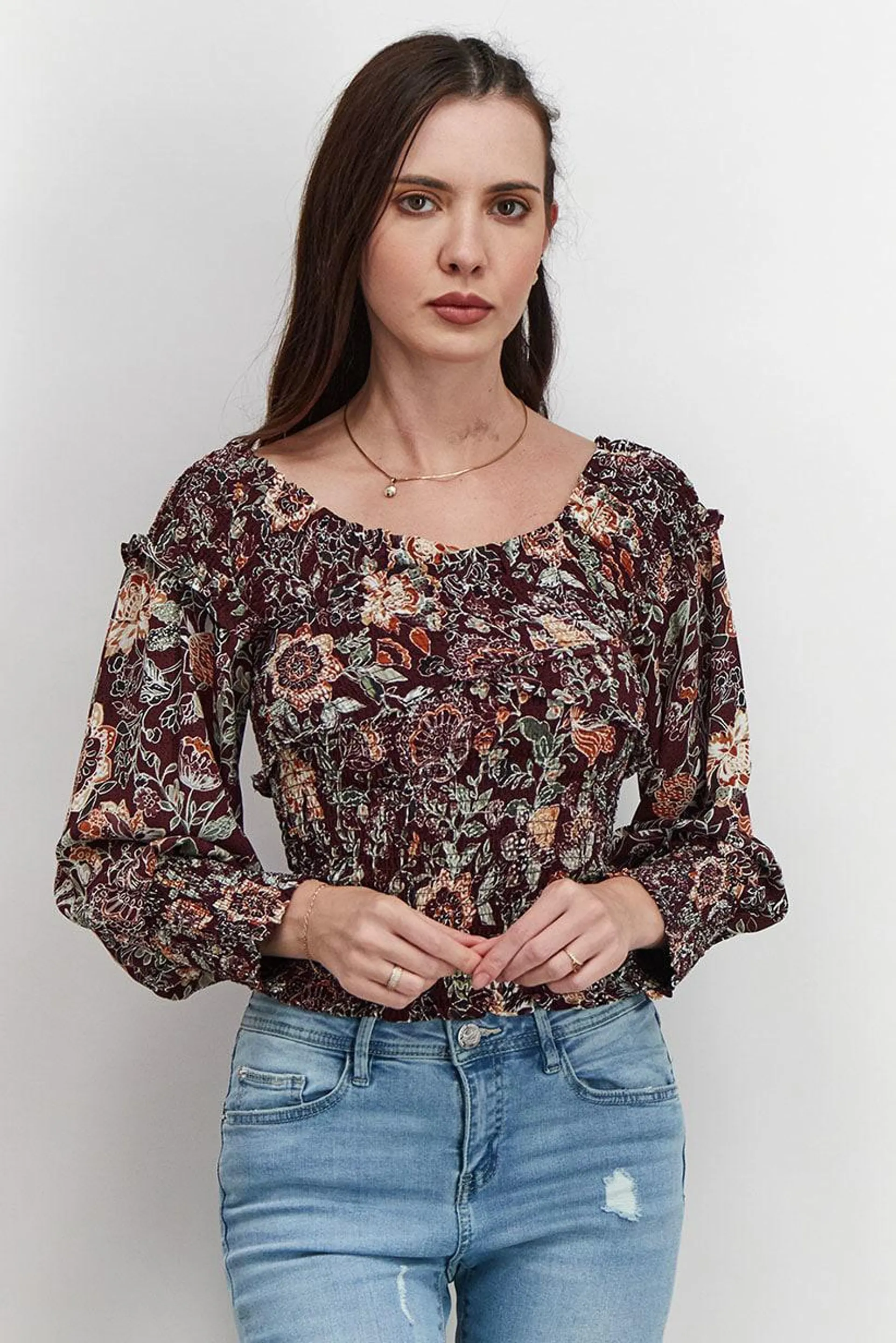 Women Scoop Neckline Long Sleeve Floral Print Ruched Top, Maroon
