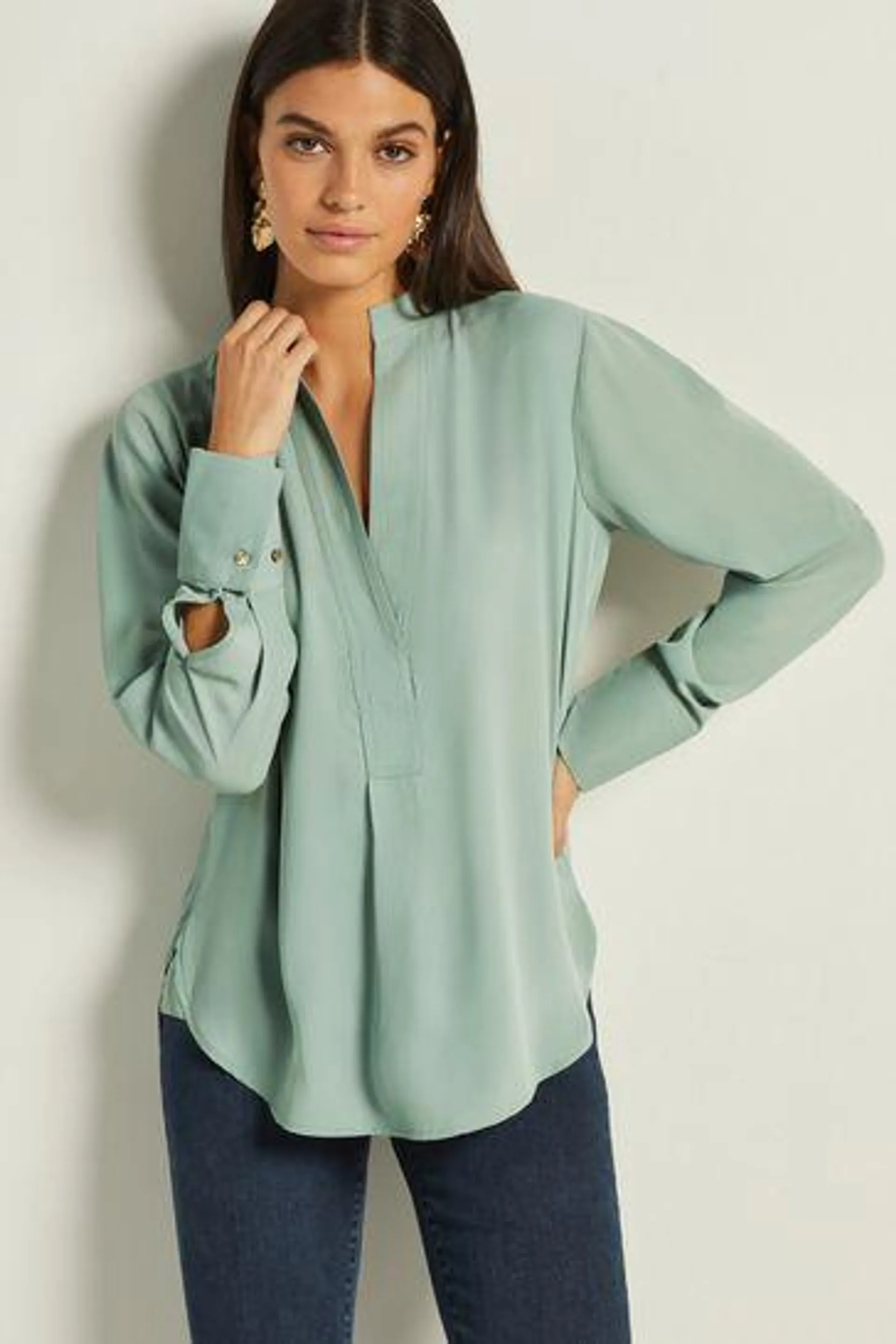 Long Sleeve Overhead V-Neck Relaxed Fit Blouse