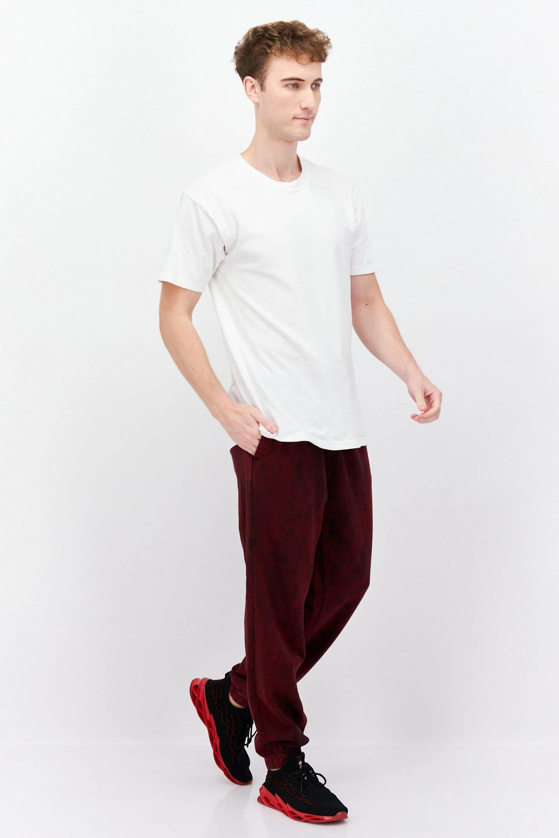 Men Regular Fit Heather Jogger Pants, Maroon/Black