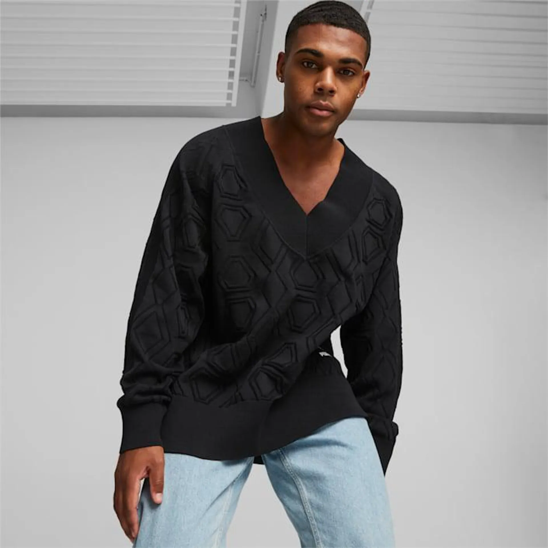 LUXE SPORT Oversized V-neck Sweatshirt
