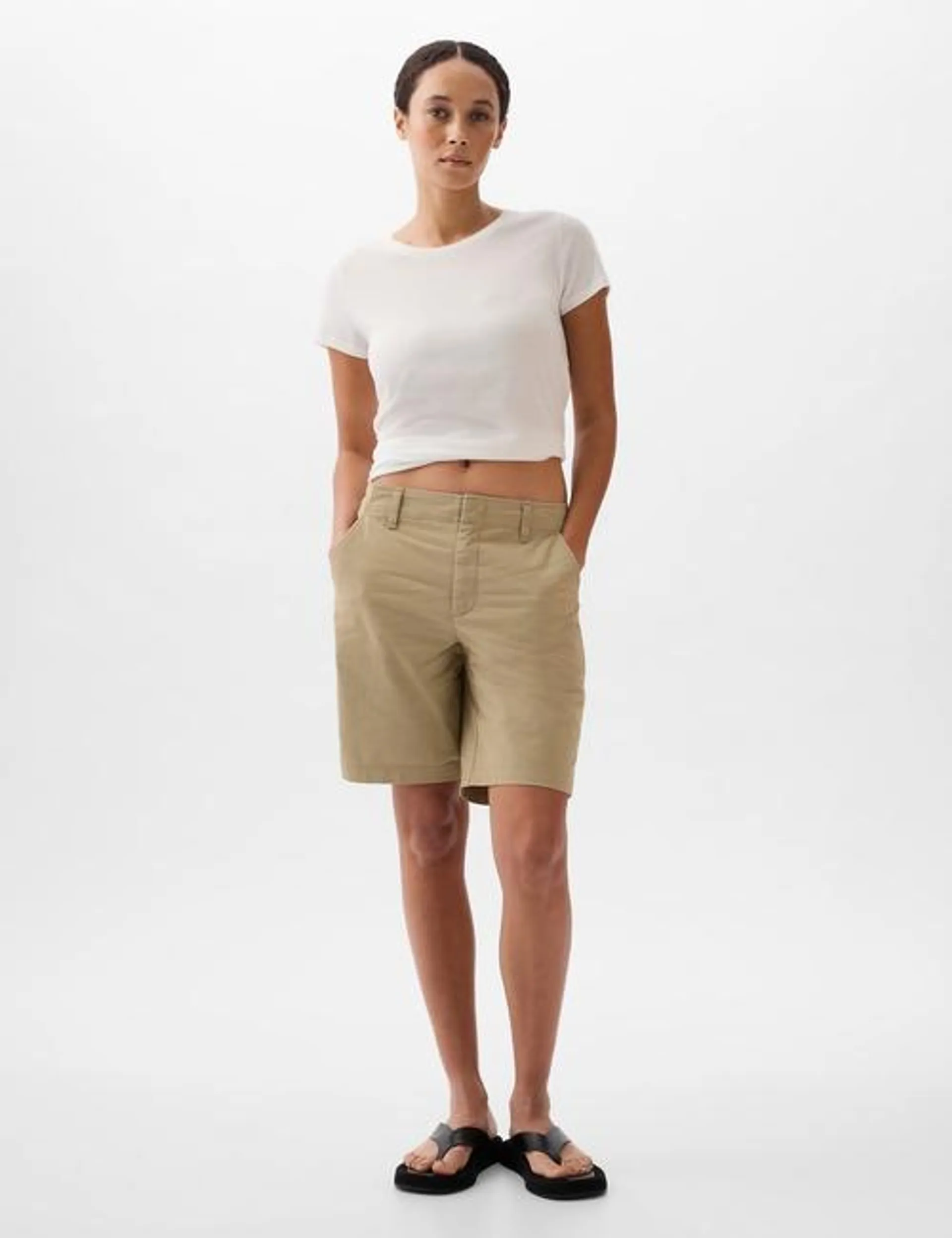 9" Downtown Khaki Bermuda Shorts