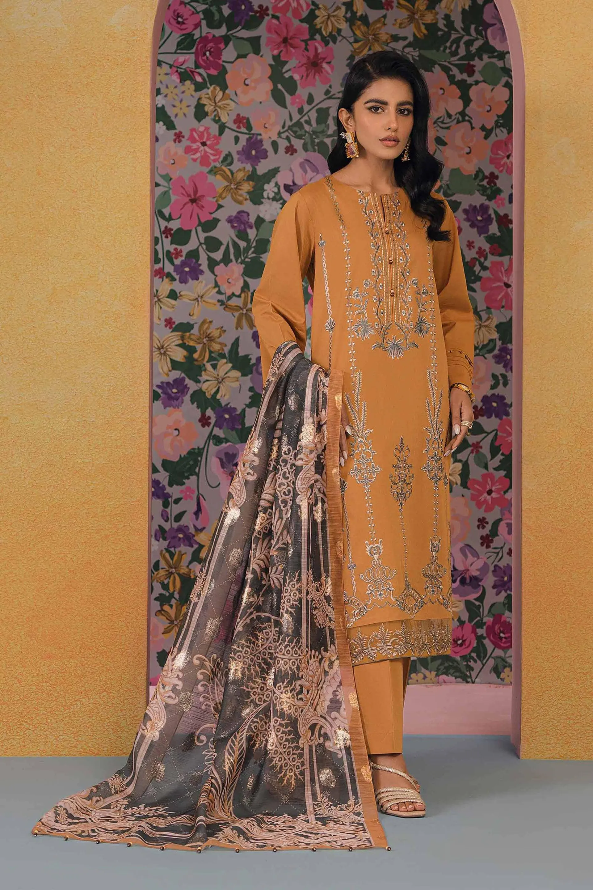 2 Piece - Embroidered Suit - 42301622