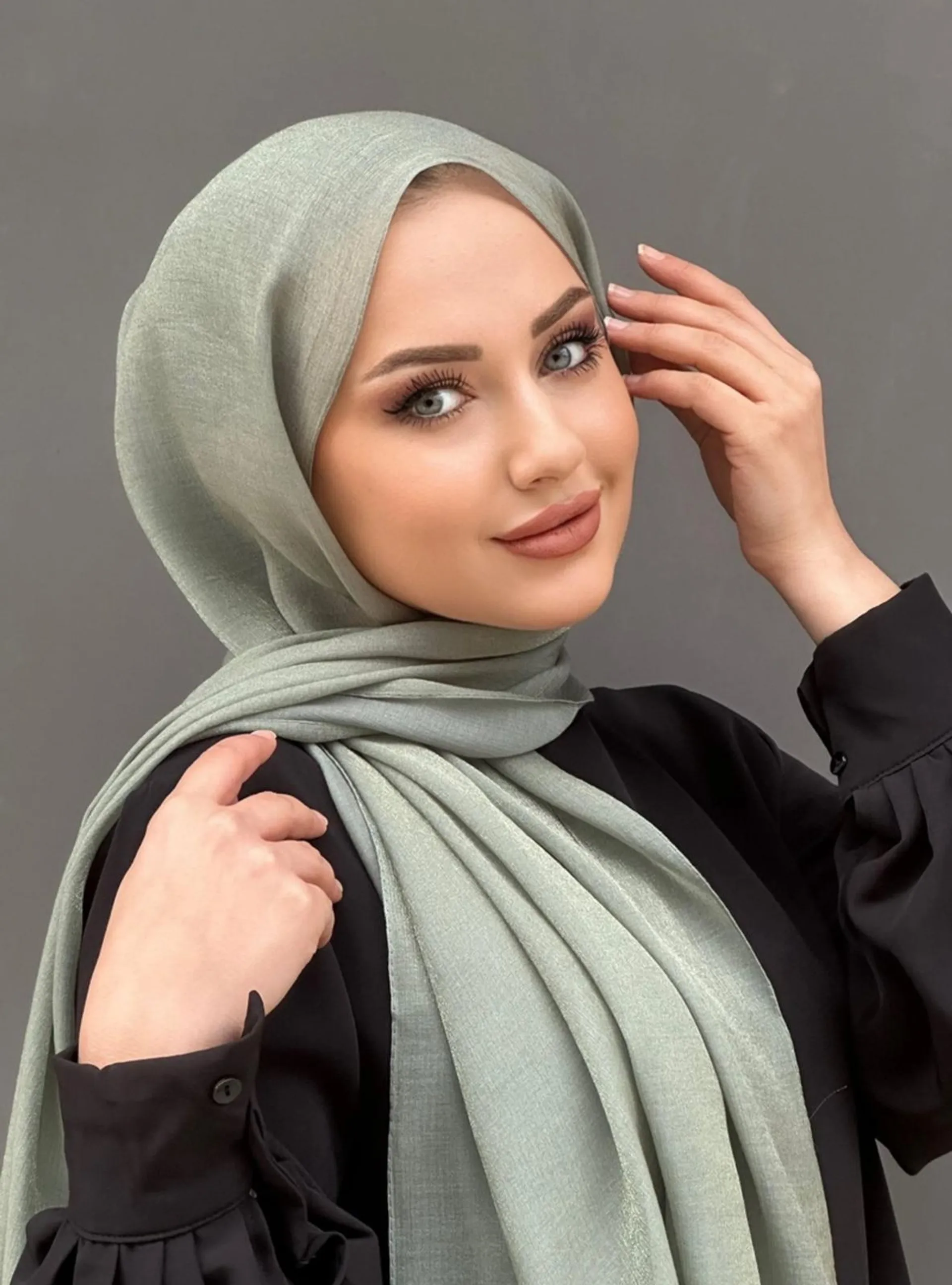 Green Almon - Shawl