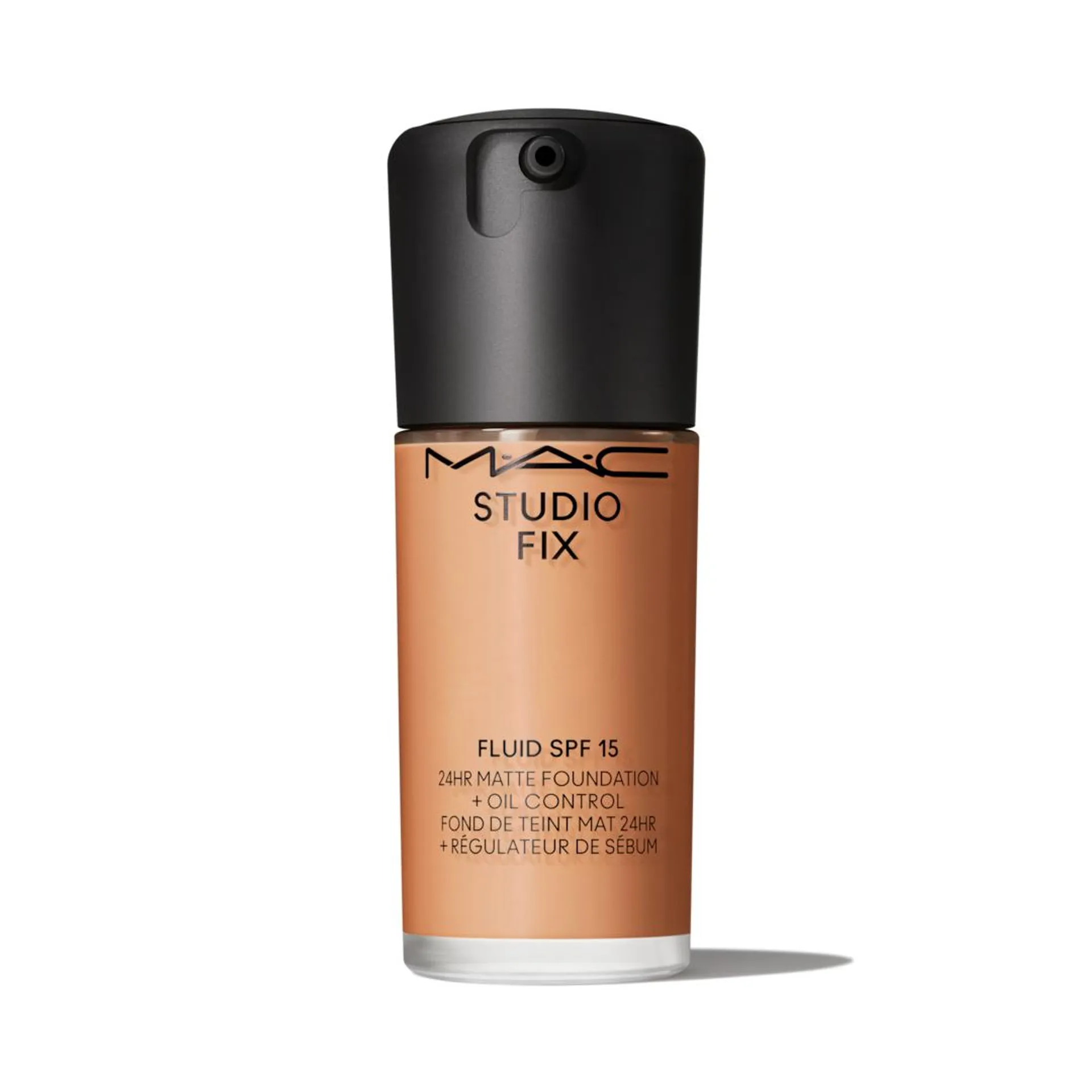 Studio Fix Fluid SPF 15 24HR Matte Foundation + Oil Control