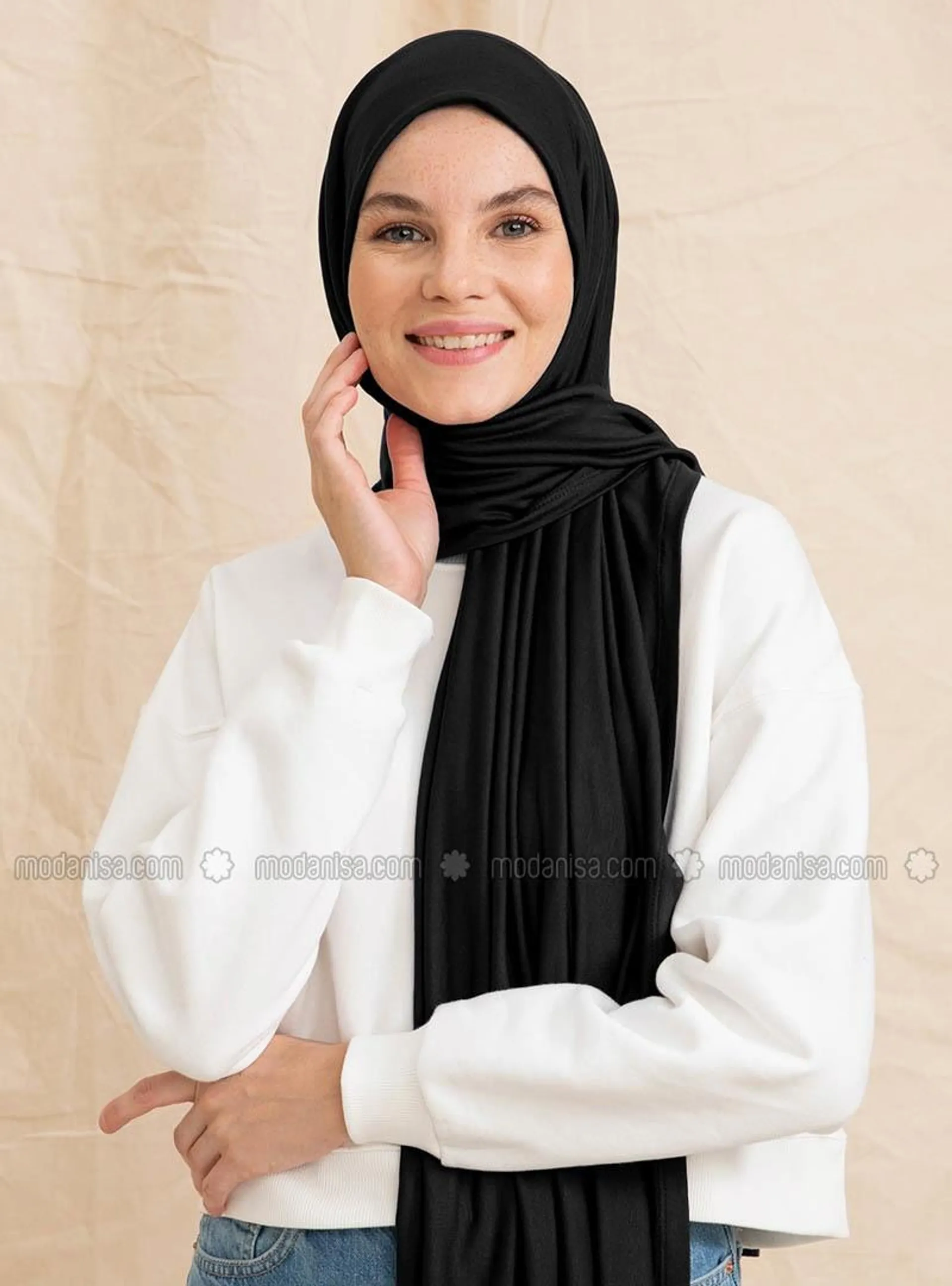 Combed Cotton Shawl Black