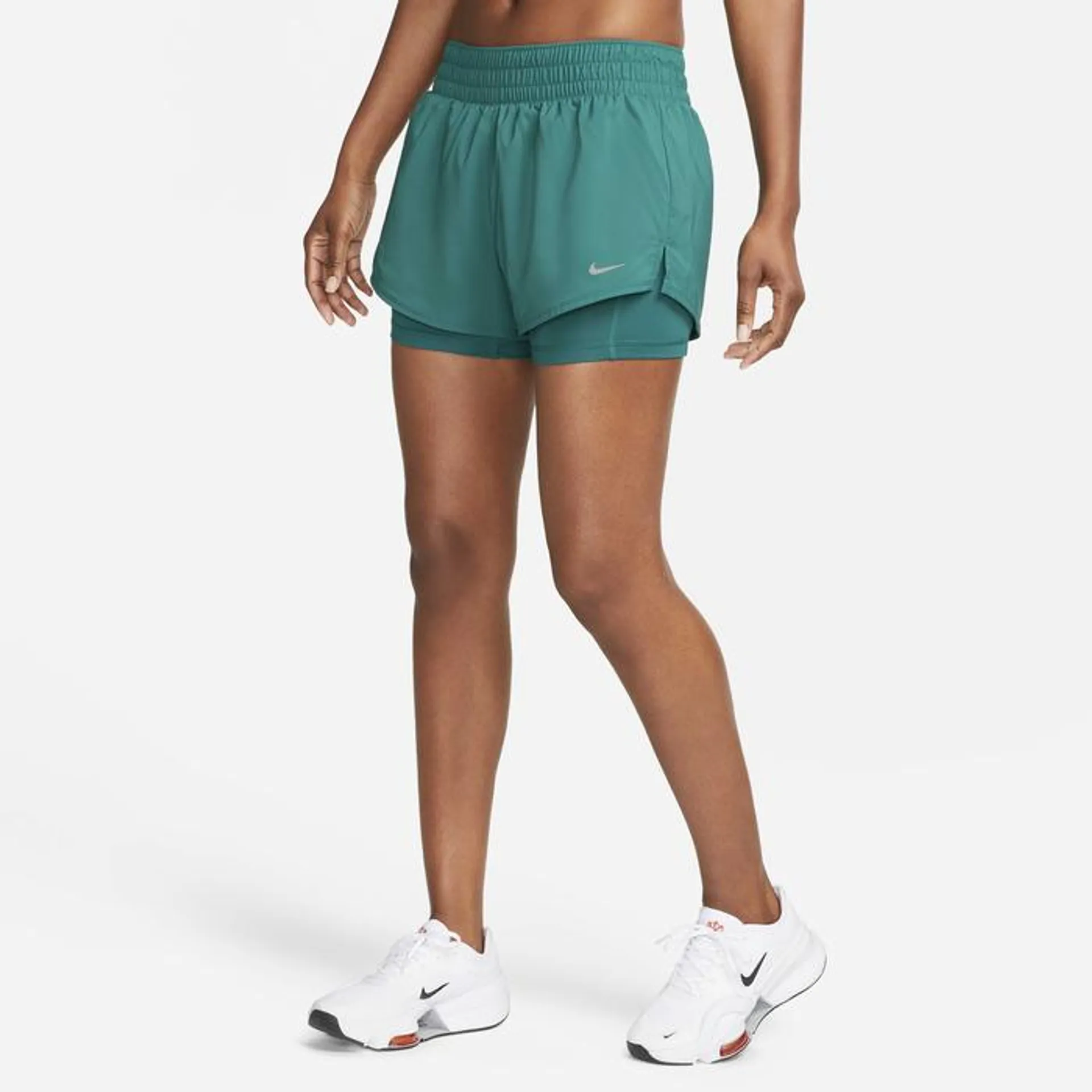 Women's Dri-FIT Mid-Rise 8cm (approx.) 2-in-1 Shorts