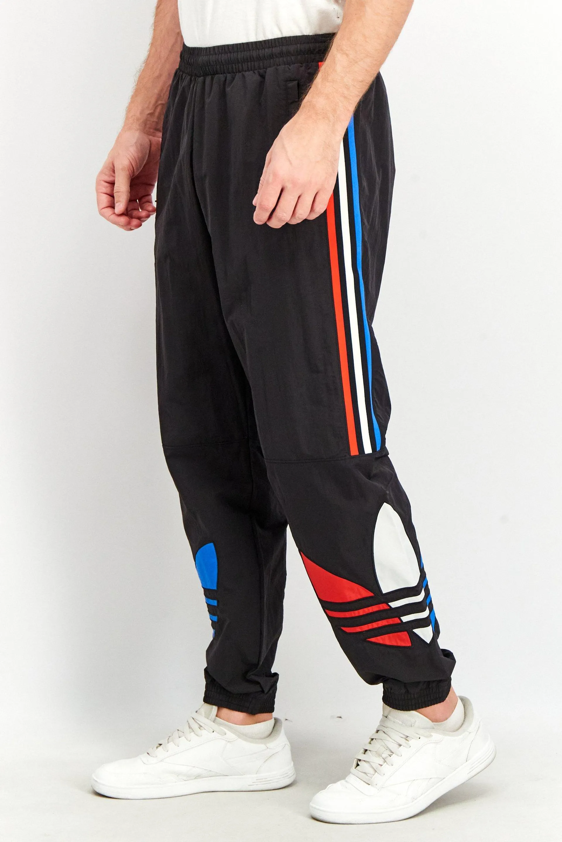 Men Sportwear Fit Training Sweatpants, Black