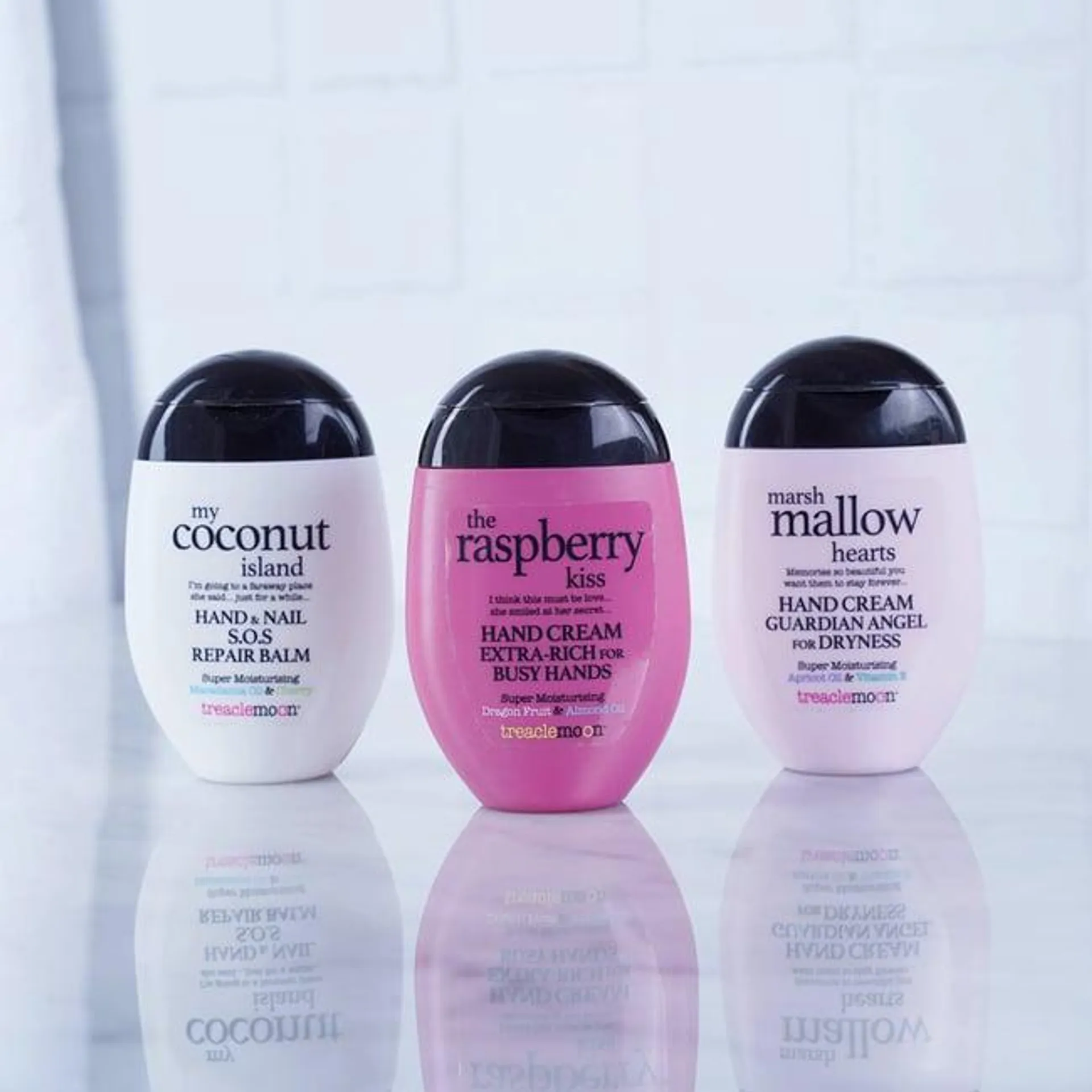 treacle moon raspberry kiss hand cream 75ml-pink